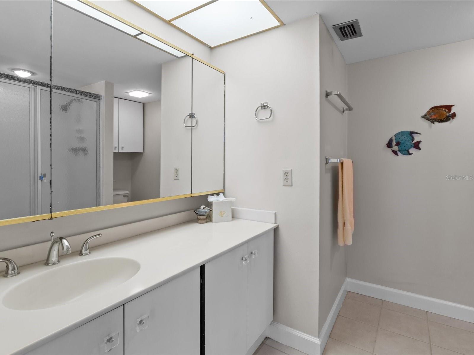 220 BELLEVIEW BLVD #702, BELLEAIR, FL, 33756