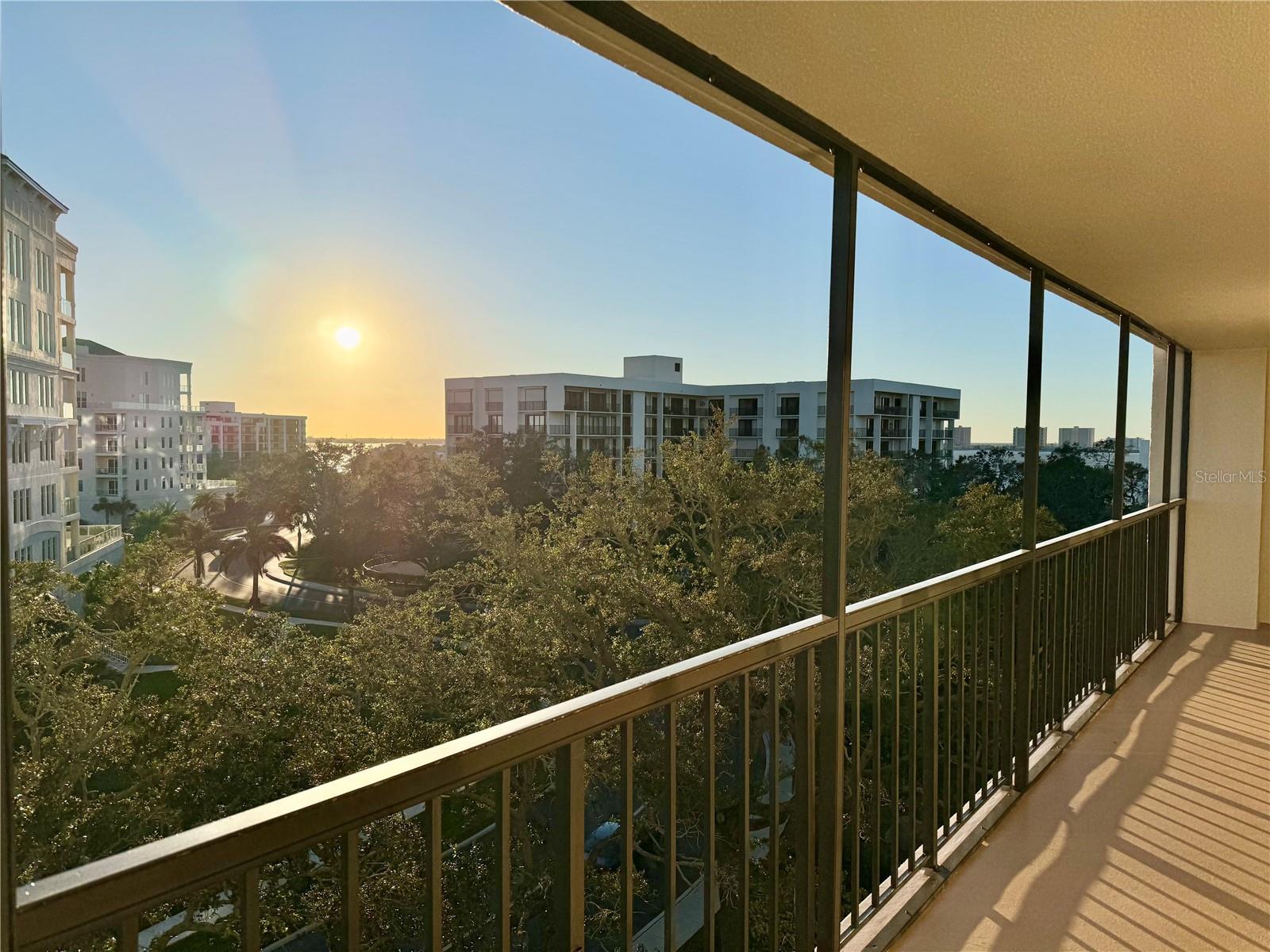 220 BELLEVIEW BLVD #702, BELLEAIR, FL, 33756