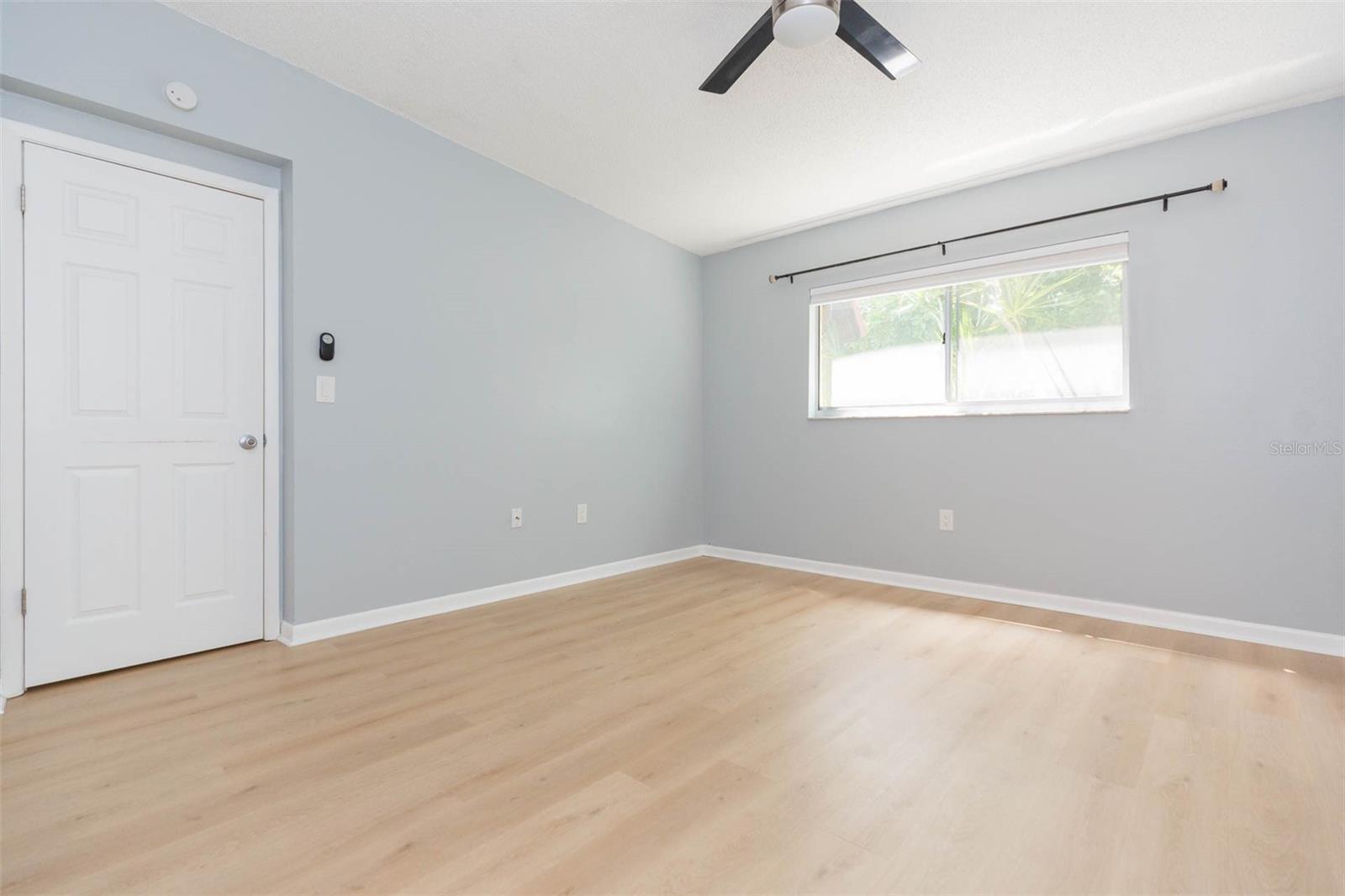 2420 WINDING CREEK BLVD #202, CLEARWATER, FL, 33761
