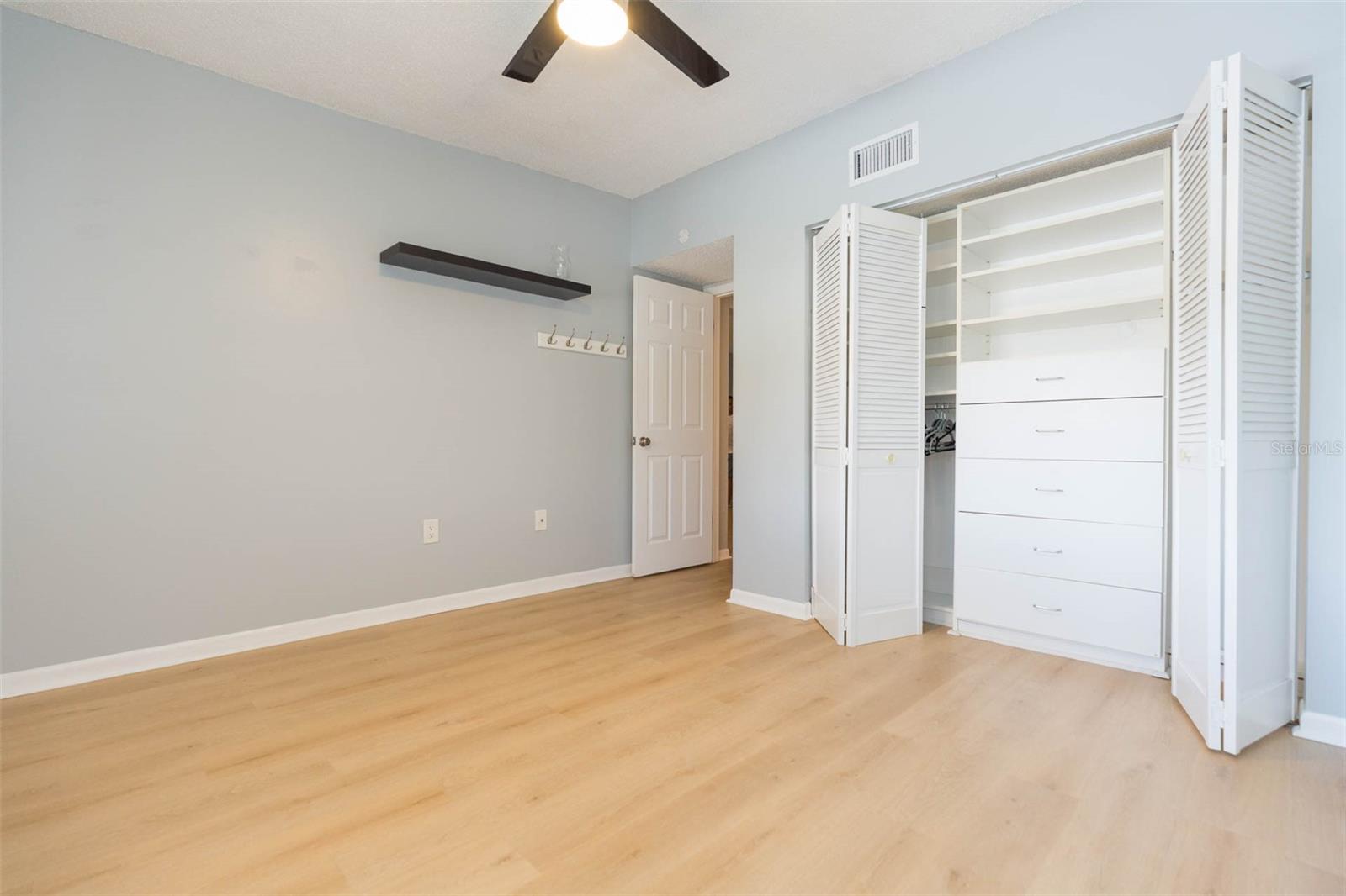 2420 WINDING CREEK BLVD #202, CLEARWATER, FL, 33761