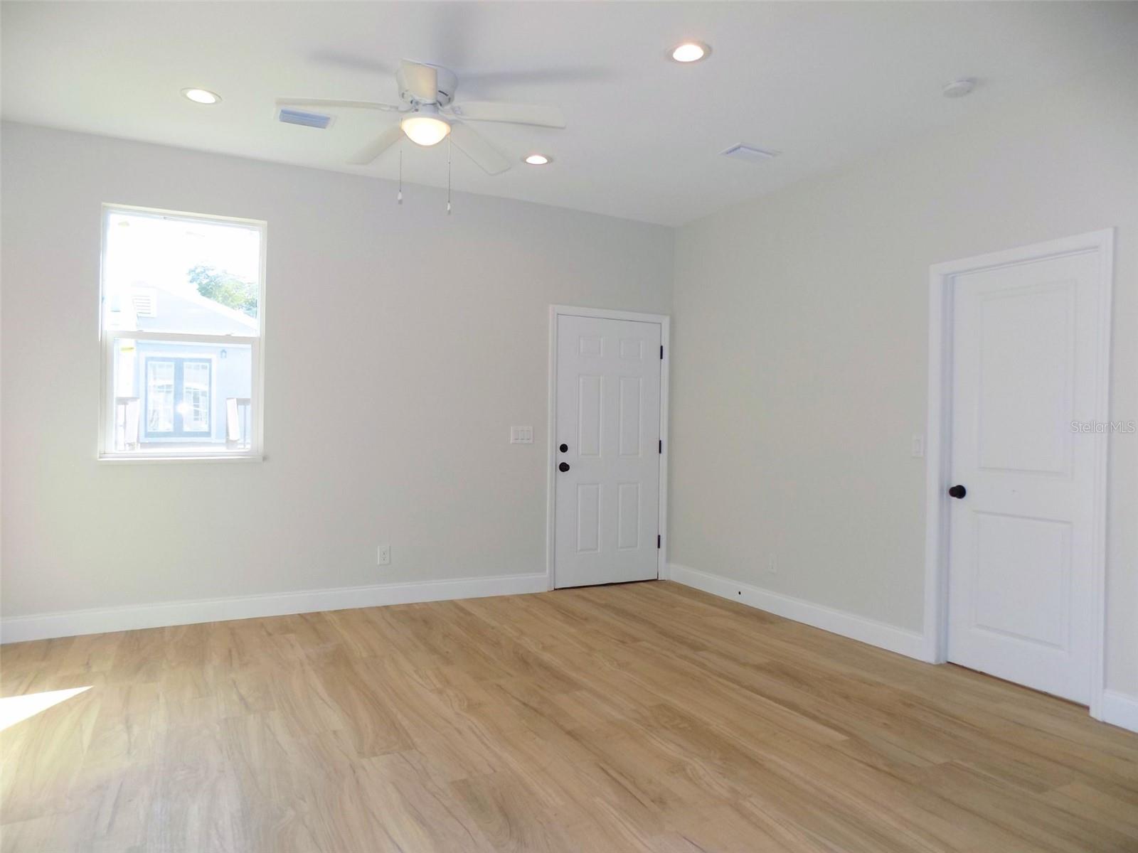 1010 E FLORA ST, TAMPA, FL, 33604