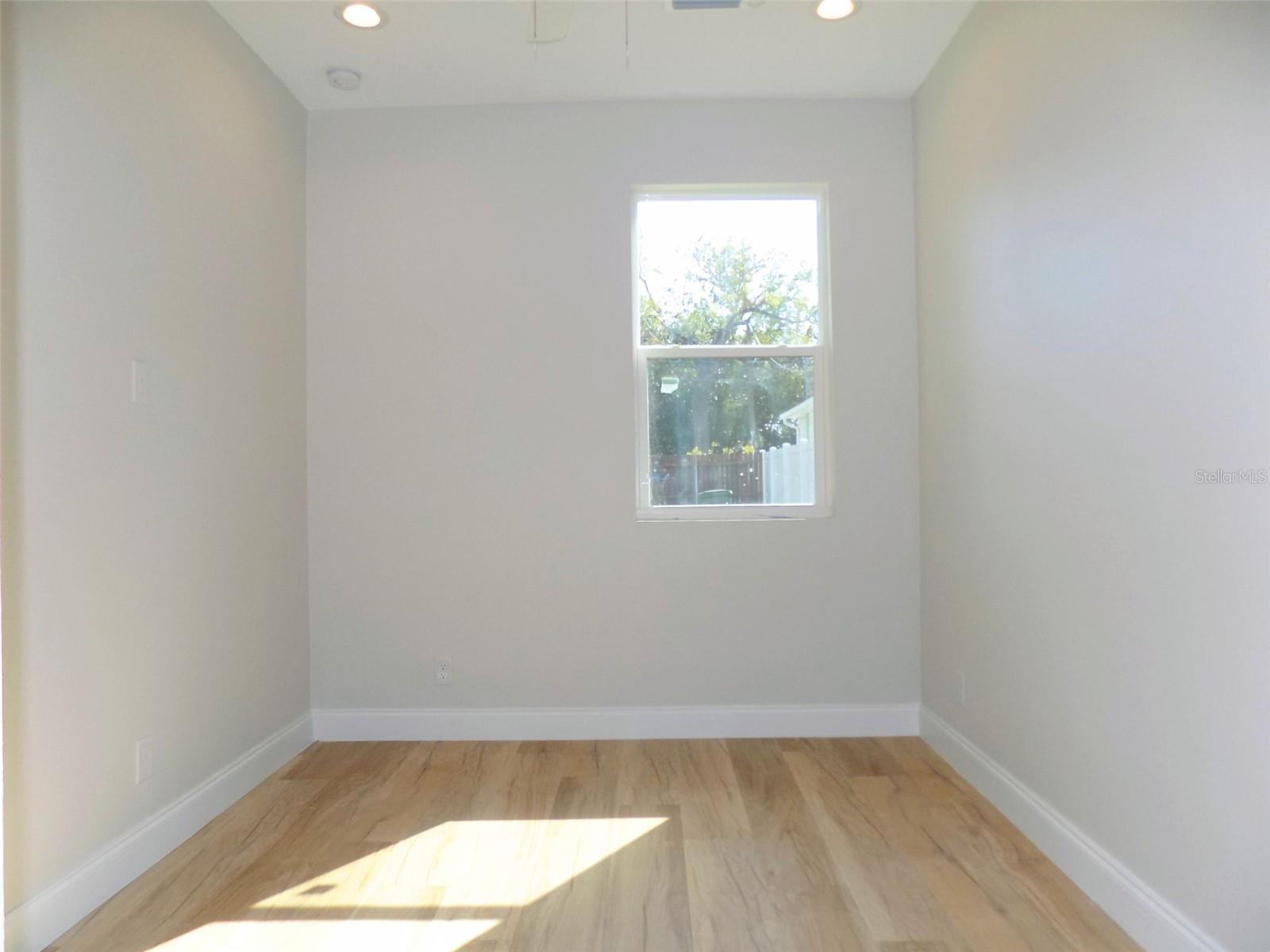 1010 E FLORA ST, TAMPA, FL, 33604