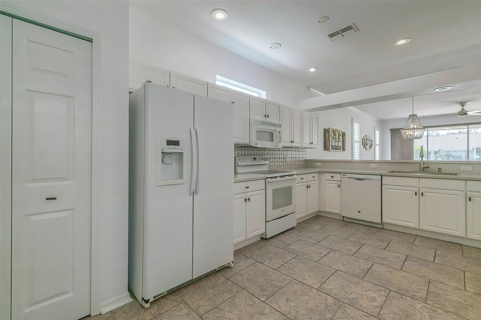 20800 EUSTIS RD, LAND O LAKES, FL, 34637