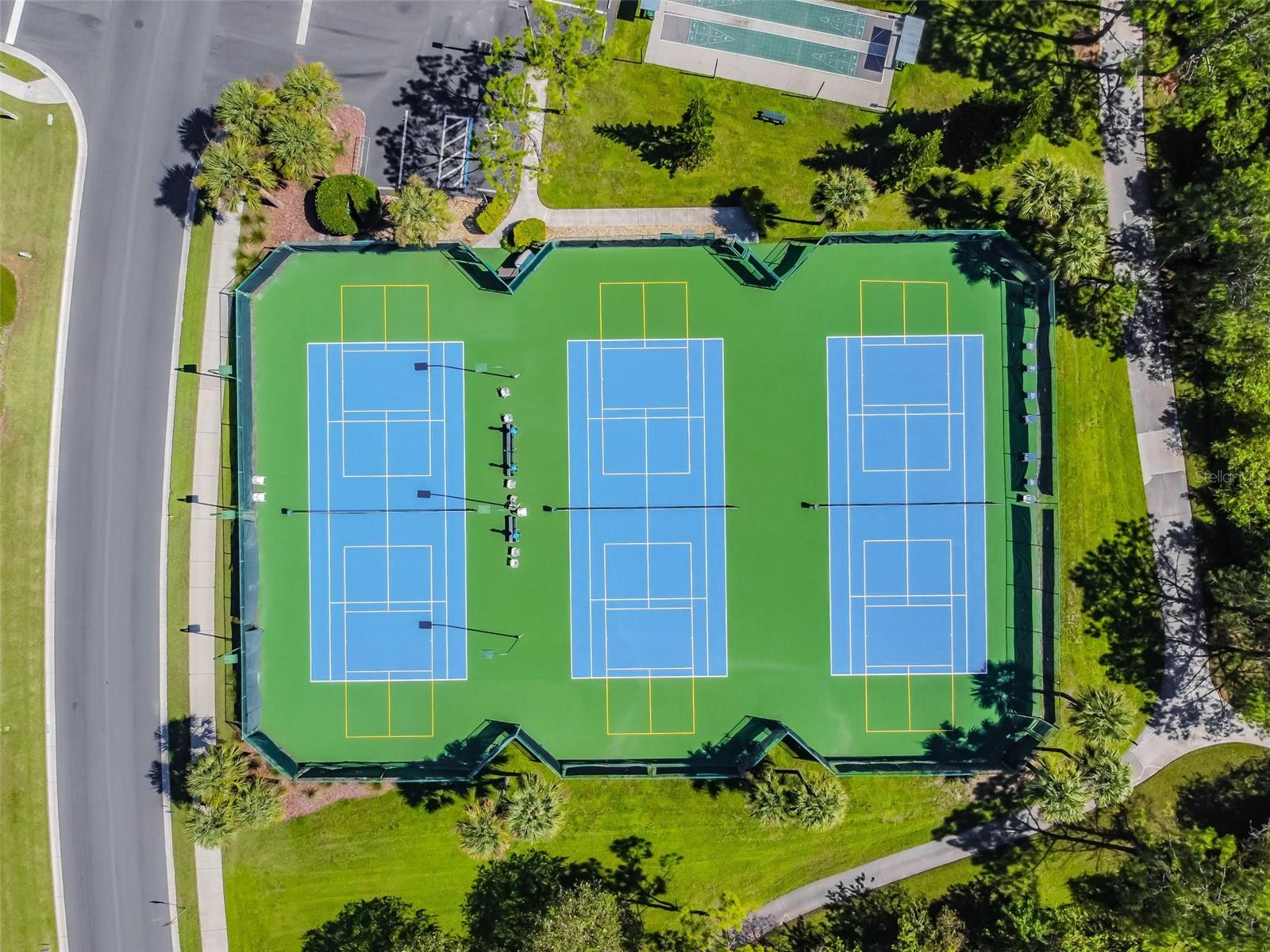 20800 EUSTIS RD, LAND O LAKES, FL, 34637