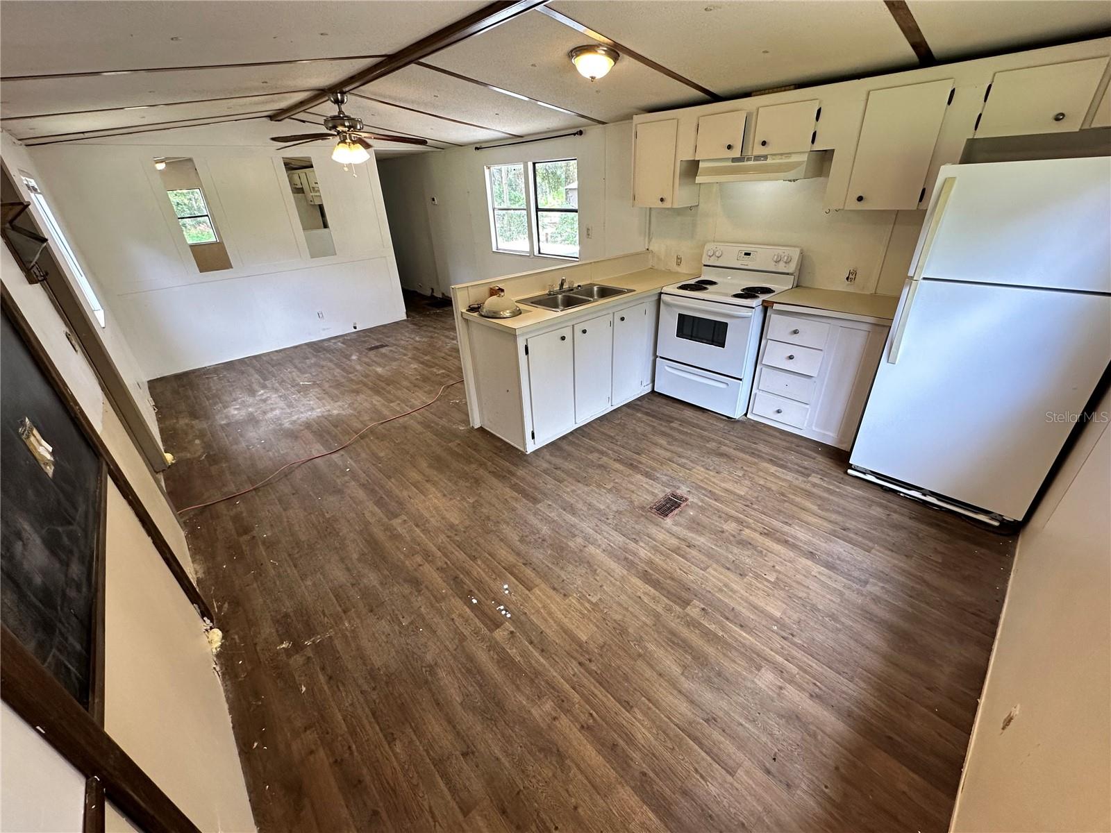 7809 SW 12TH PL, BELL, FL, 32619