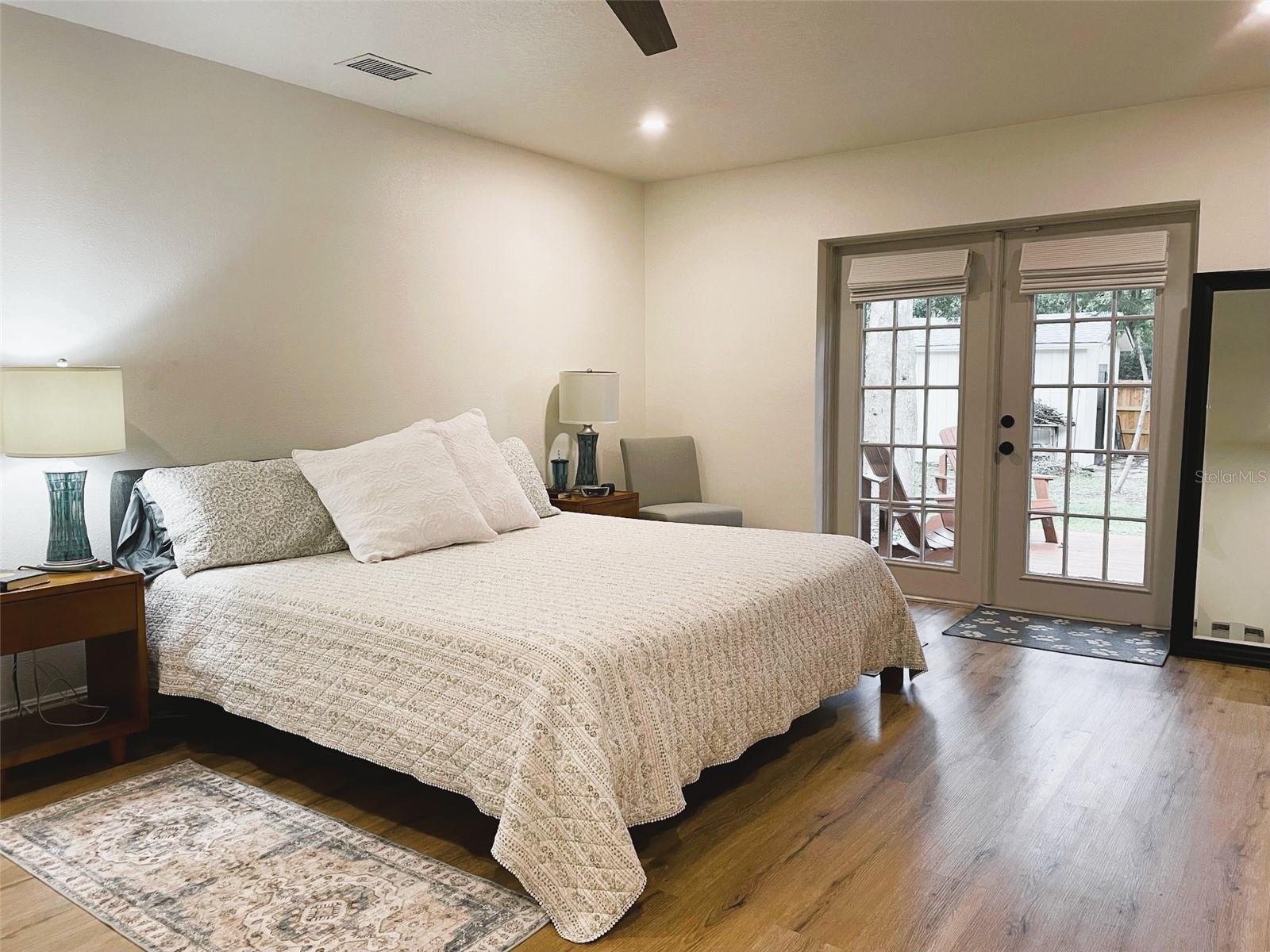 425 WHISPERING OAK LN, APOPKA, FL, 32712