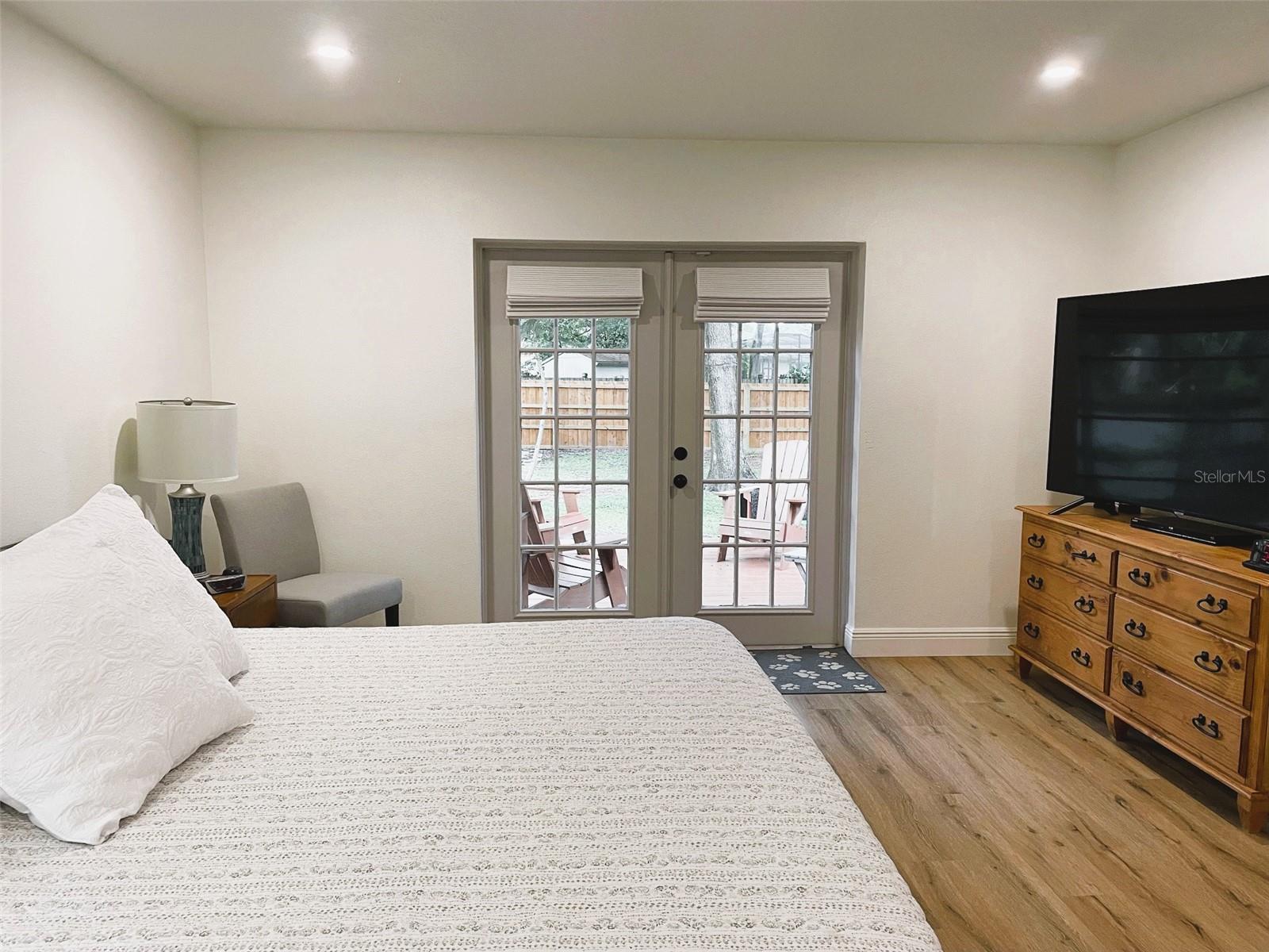 425 WHISPERING OAK LN, APOPKA, FL, 32712