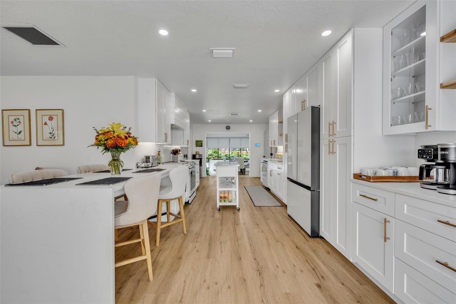 425 WHISPERING OAK LN, APOPKA, FL, 32712