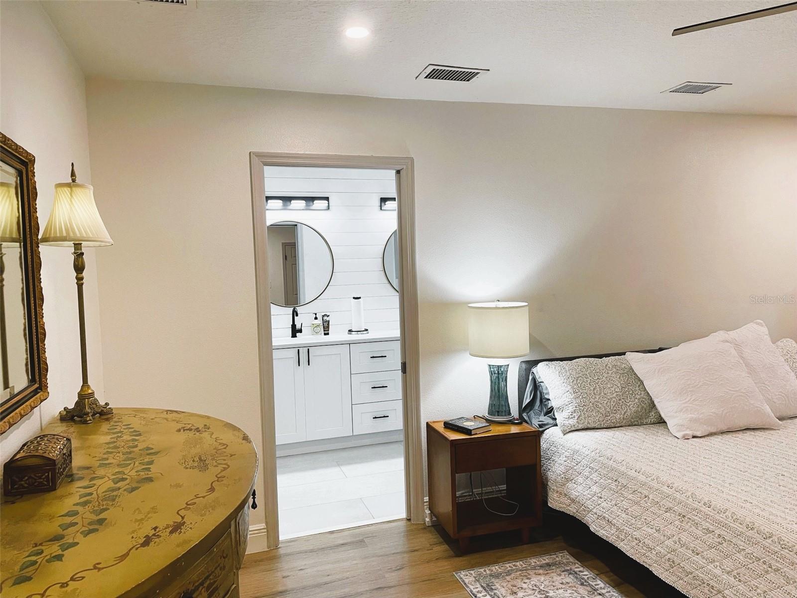 425 WHISPERING OAK LN, APOPKA, FL, 32712