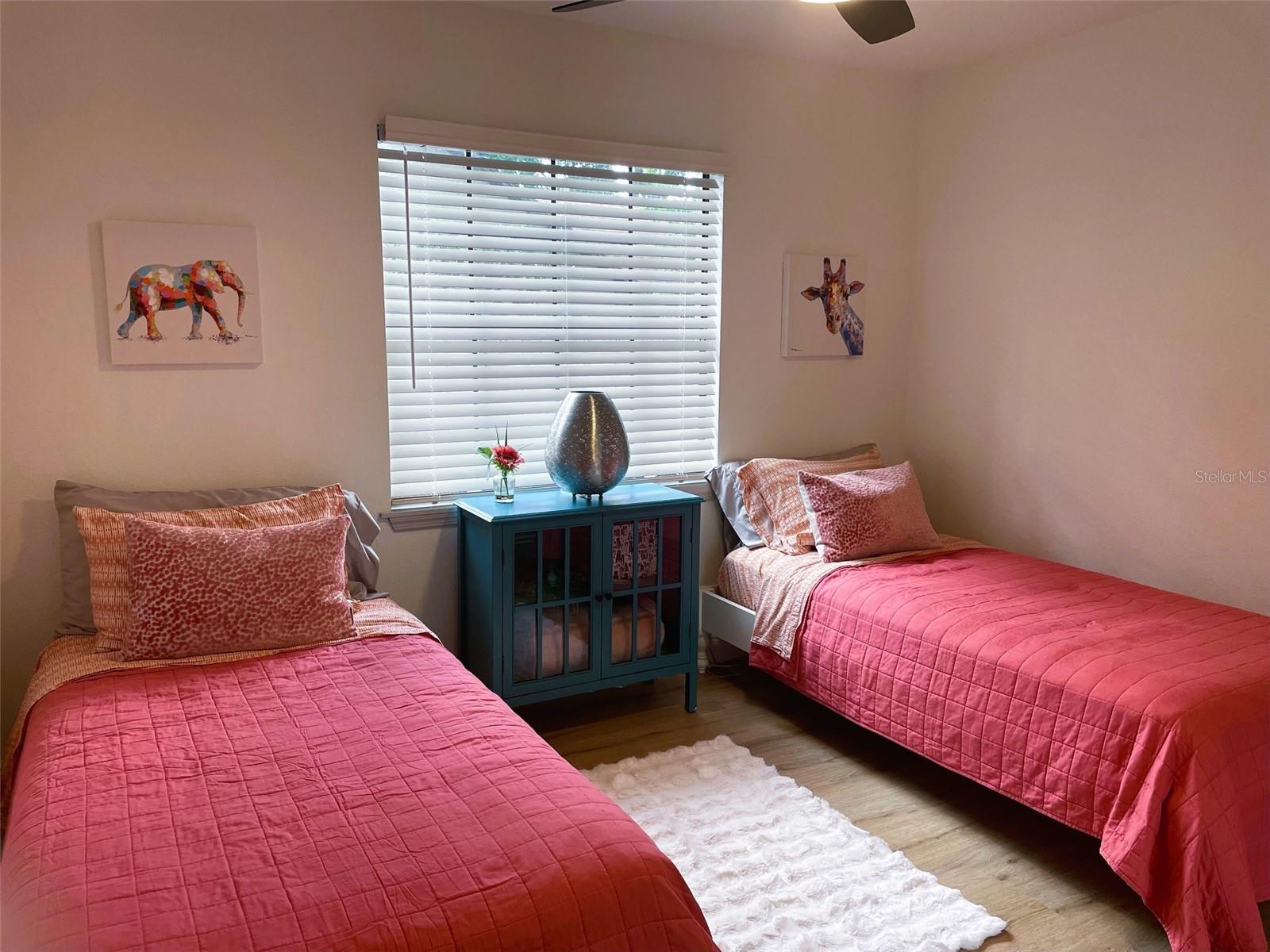 425 WHISPERING OAK LN, APOPKA, FL, 32712