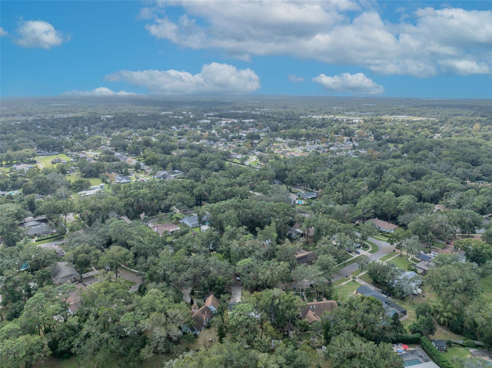 425 WHISPERING OAK LN, APOPKA, FL, 32712