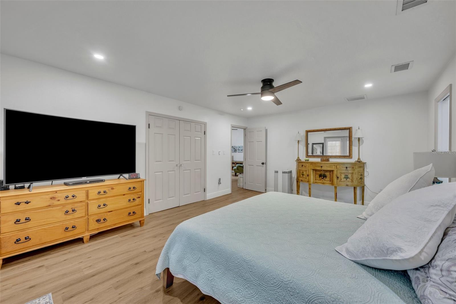 425 WHISPERING OAK LN, APOPKA, FL, 32712