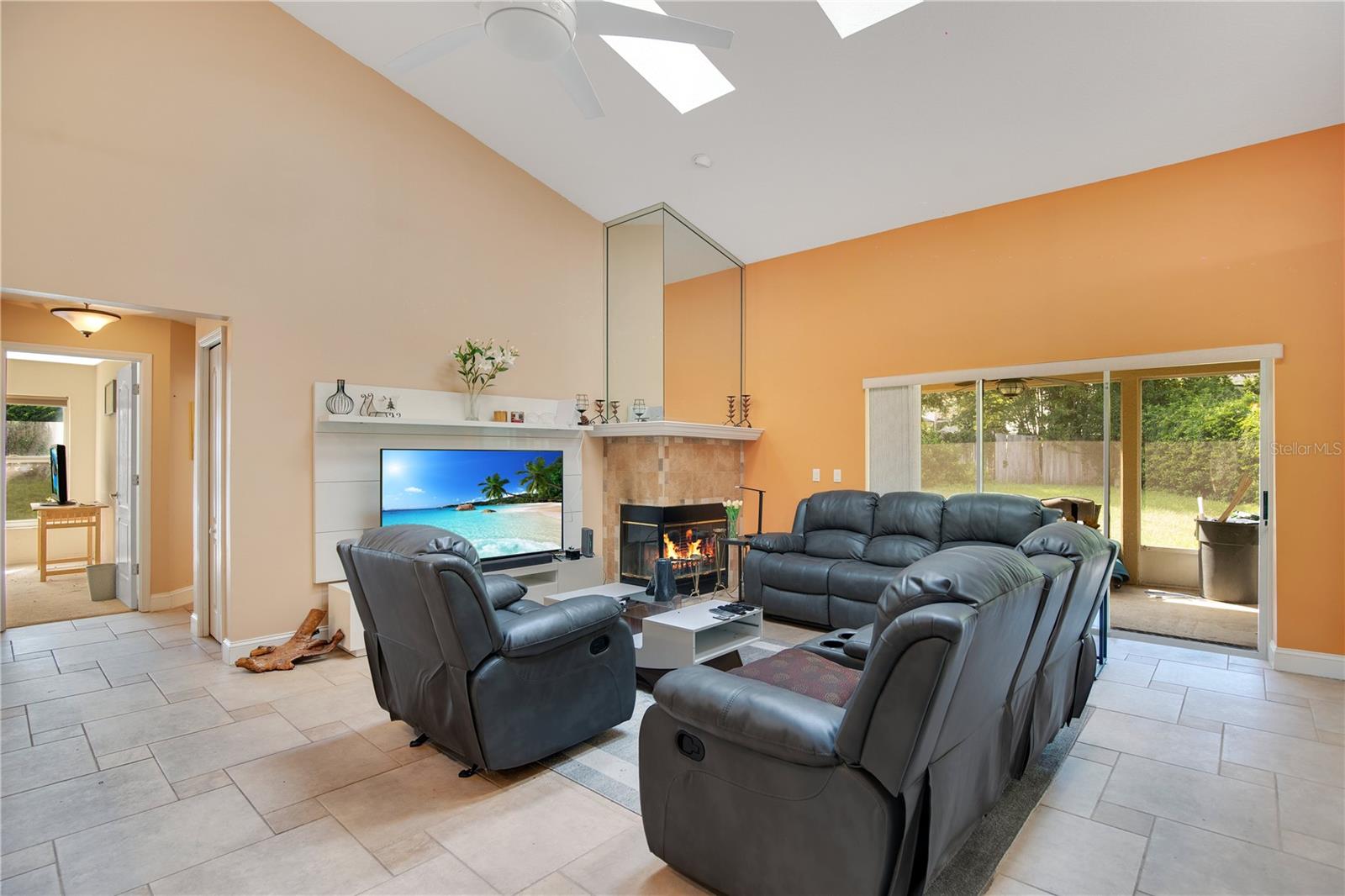 1434 HIDDEN MEADOW WAY, APOPKA, FL, 32712