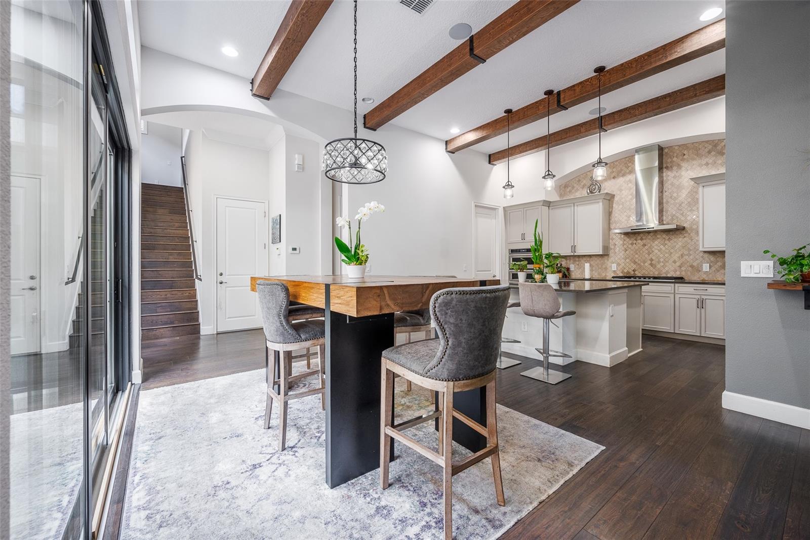 8304 VIA VITTORIA WAY, ORLANDO, FL, 32819