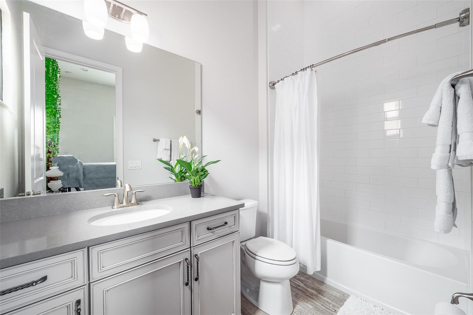 8304 VIA VITTORIA WAY, ORLANDO, FL, 32819