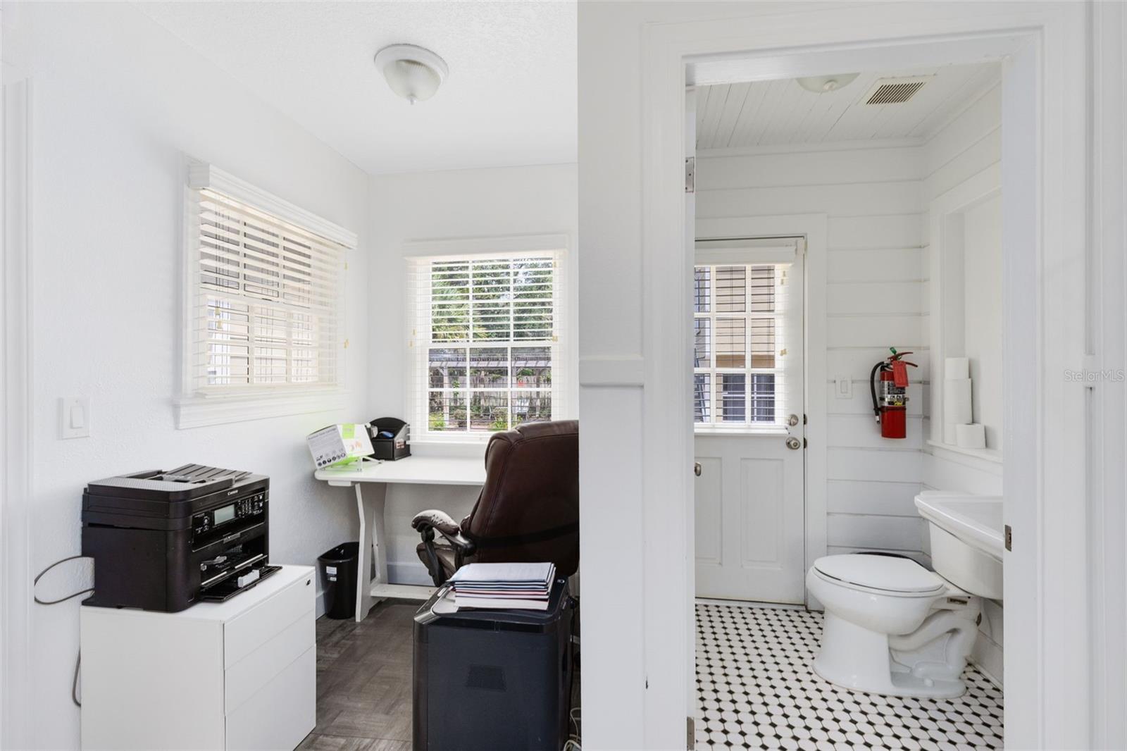 1513 & 1515 E LIVINGSTON ST #B, ORLANDO, FL, 32803