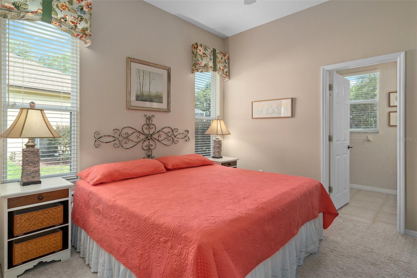 9289 GRAND CYPRESS DR, WEEKI WACHEE, FL, 34613