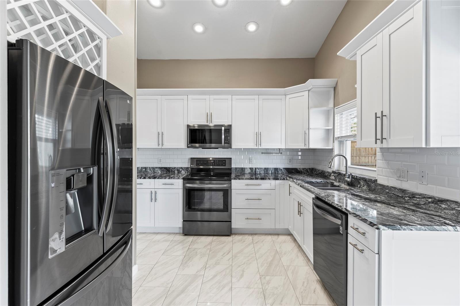 11202 CLAYRIDGE DR, TAMPA, FL, 33635
