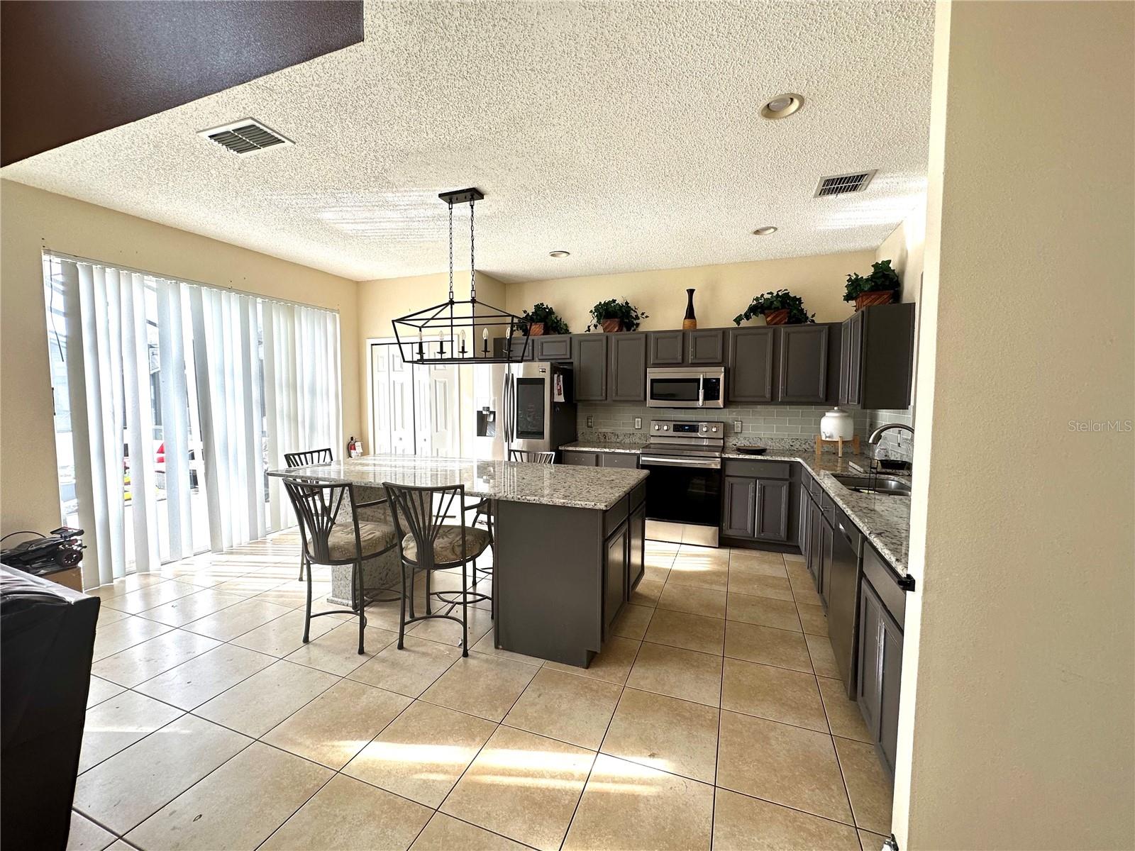 154 BAREFOOT BEACH WAY, KISSIMMEE, FL, 34746