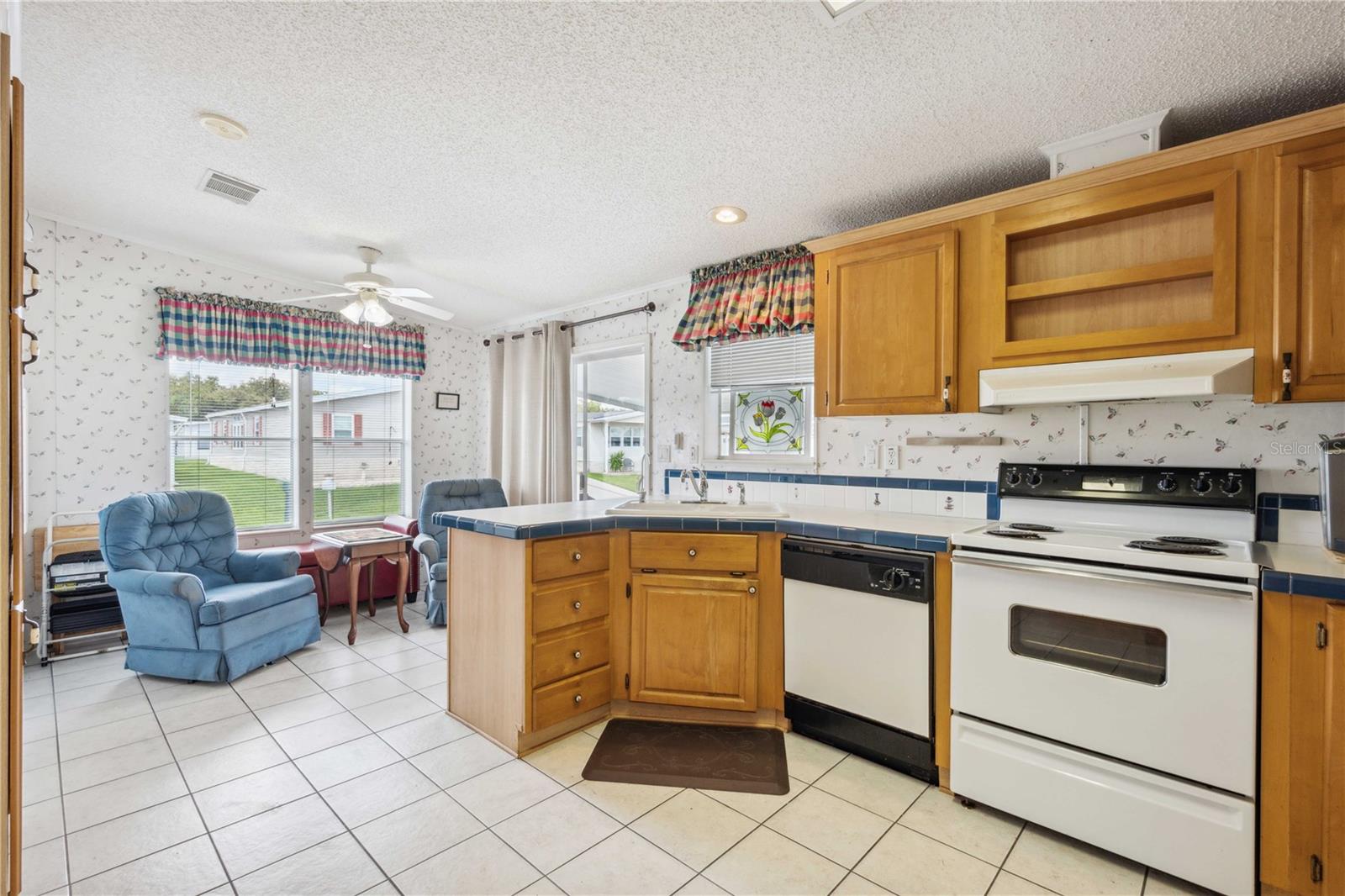 36750 KIMELA AVE, ZEPHYRHILLS, FL, 33542