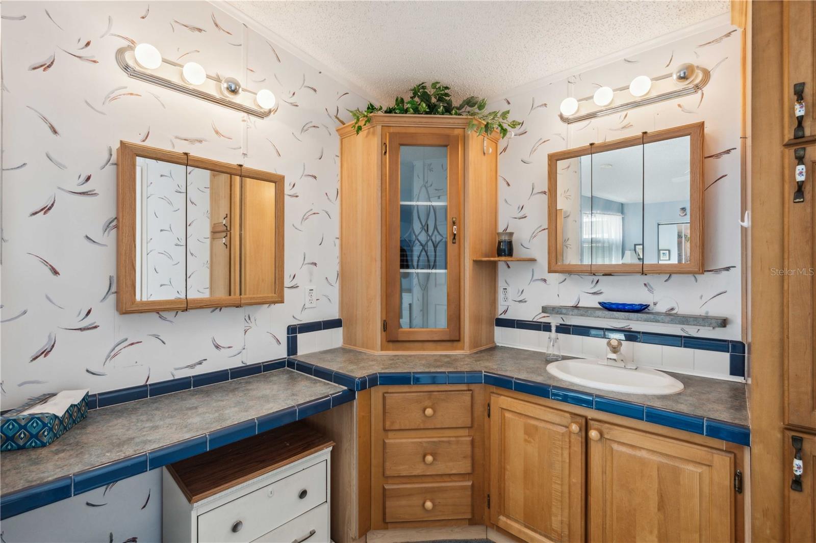 36750 KIMELA AVE, ZEPHYRHILLS, FL, 33542