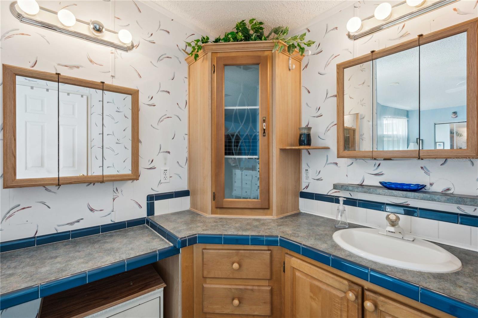 36750 KIMELA AVE, ZEPHYRHILLS, FL, 33542