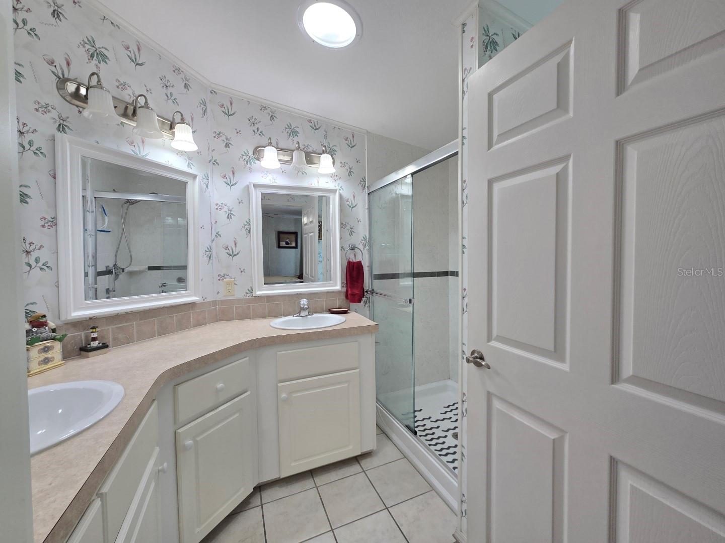 372 SCENIC DR, COCOA, FL, 32926