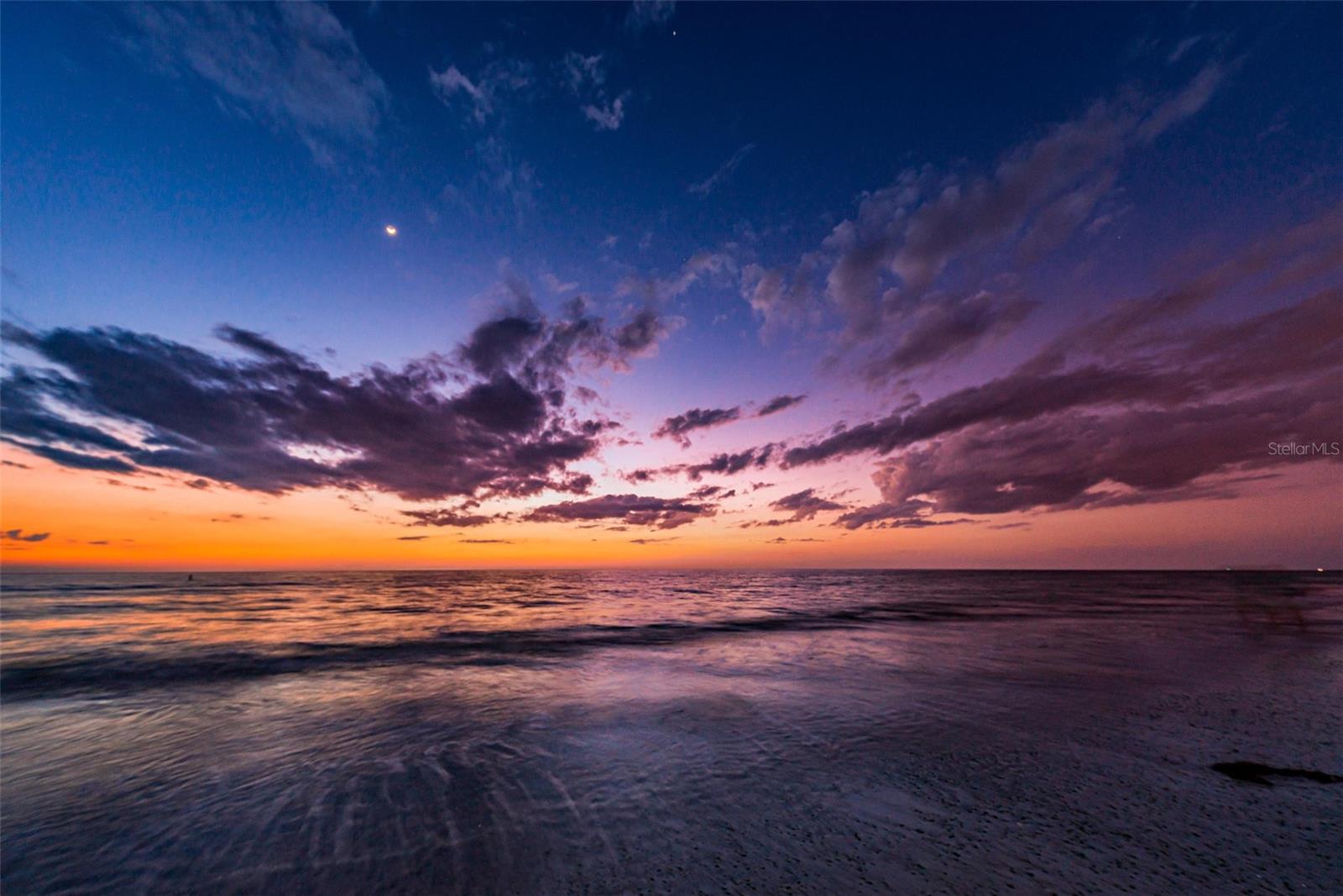 TB8307001 Property Photo