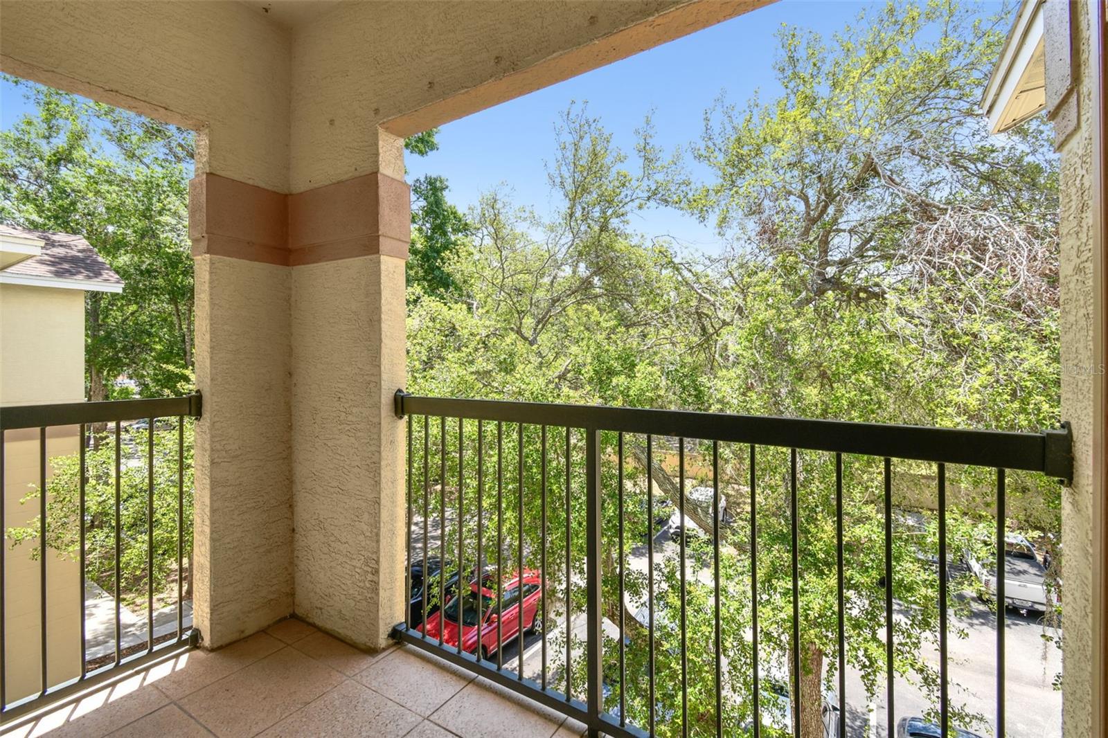 5608 PINNACLE HEIGHTS CIR #305, TAMPA, FL, 33624