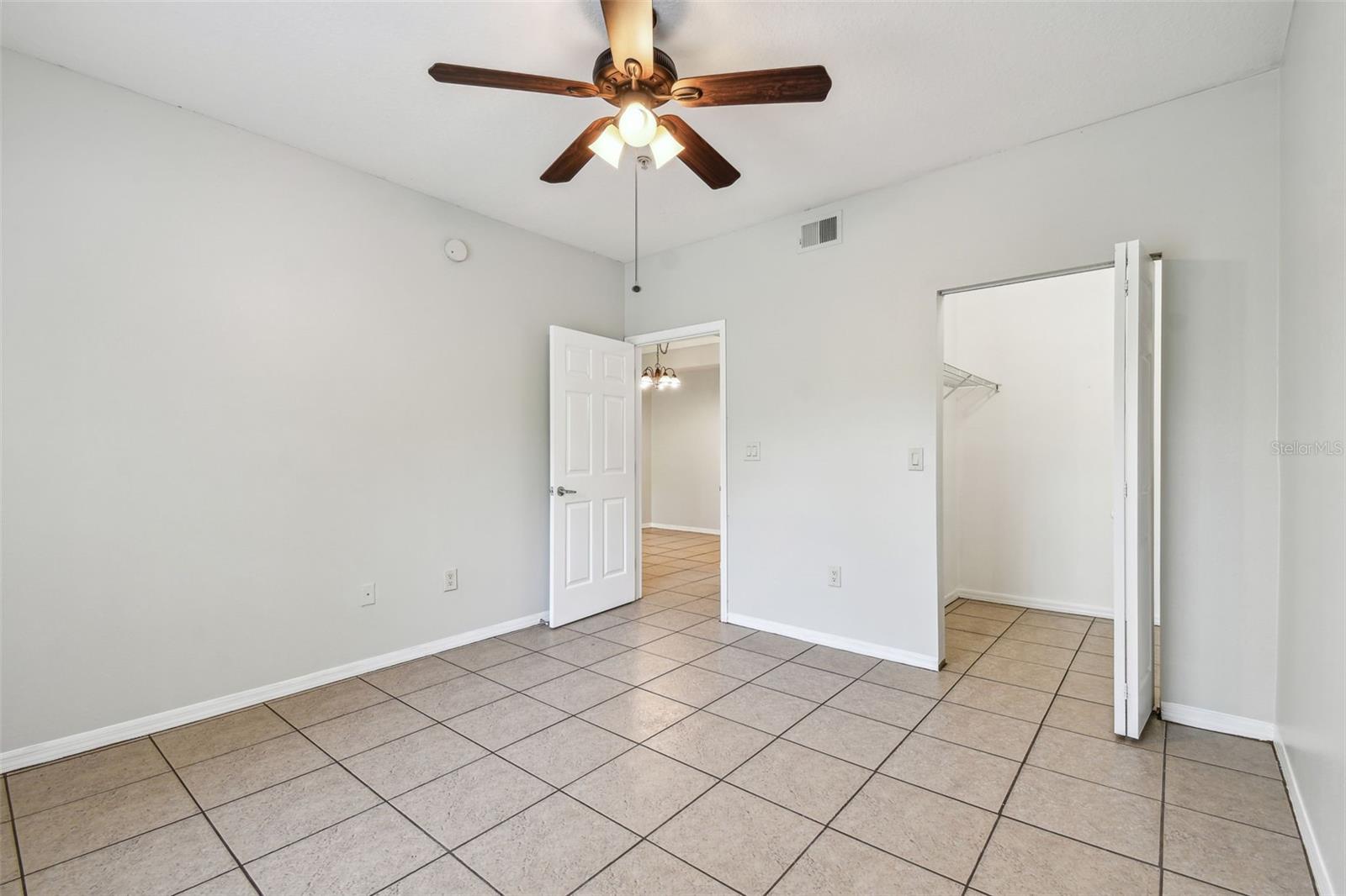 5608 PINNACLE HEIGHTS CIR #305, TAMPA, FL, 33624