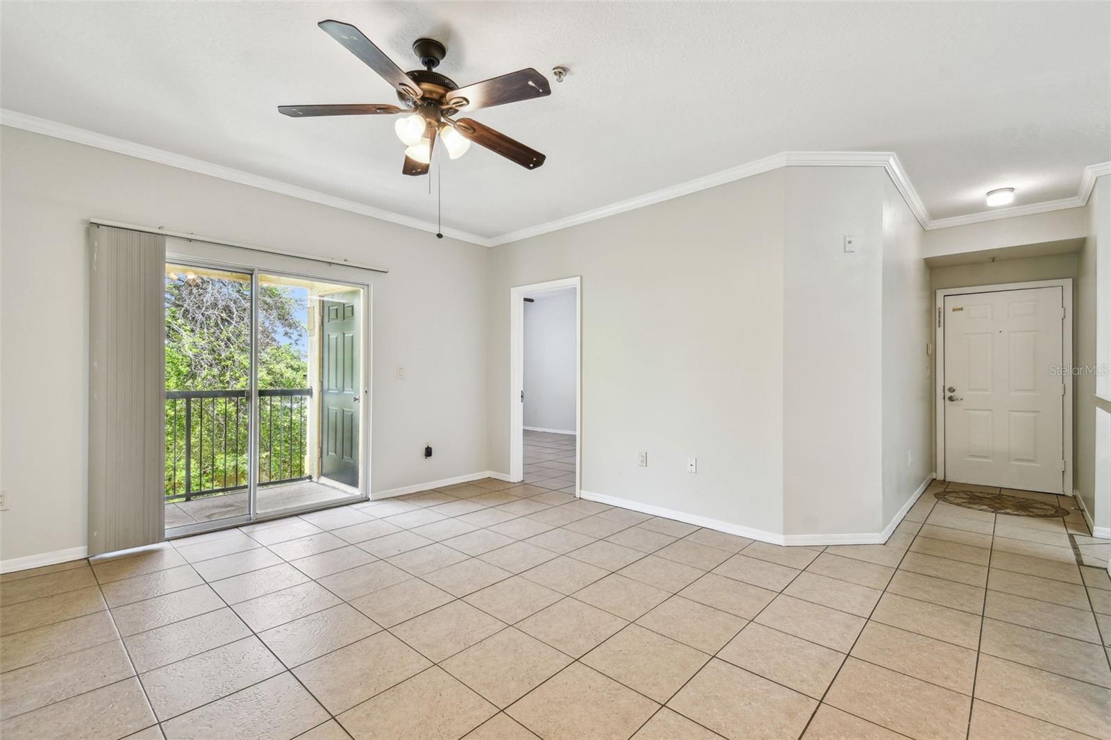 5608 PINNACLE HEIGHTS CIR #305, TAMPA, FL, 33624