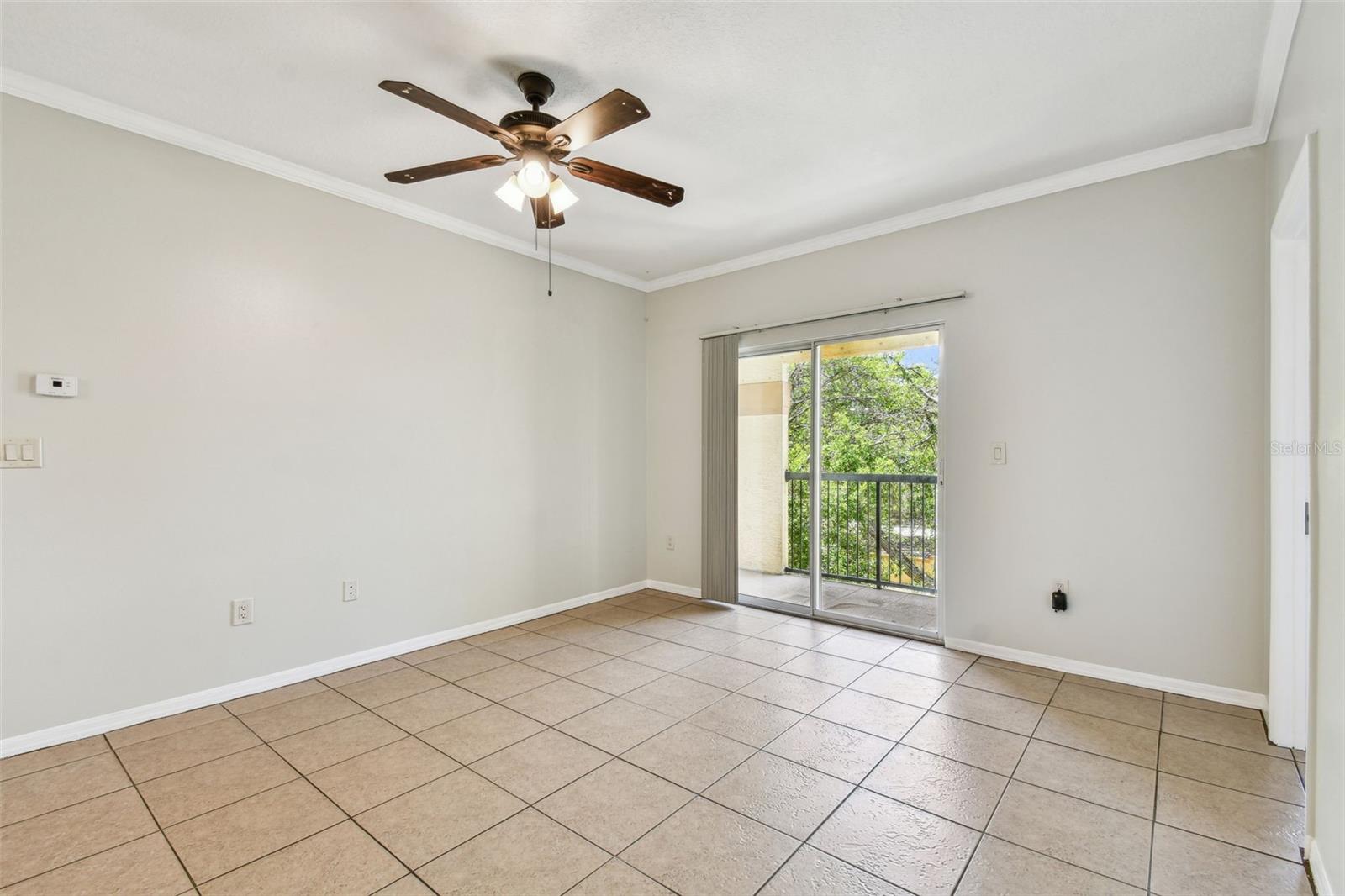 5608 PINNACLE HEIGHTS CIR #305, TAMPA, FL, 33624