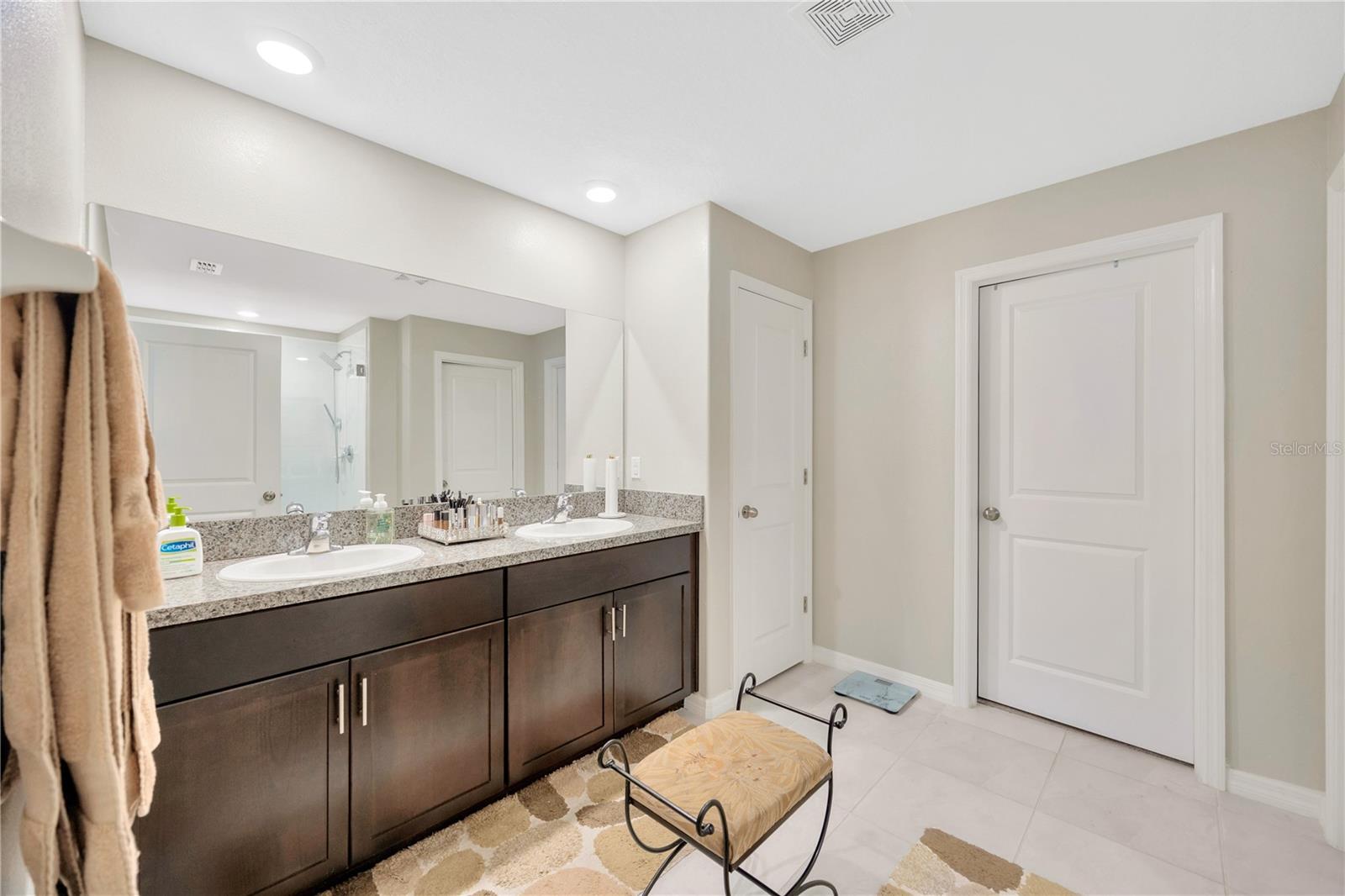 9433 CHANNING HILL DR, SUN CITY CENTER, FL, 33573