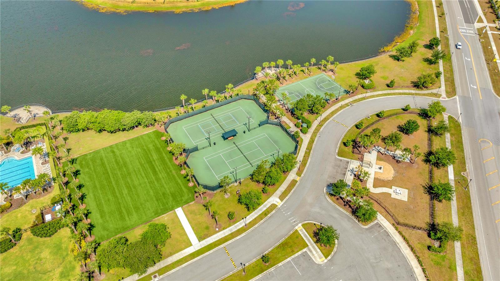 9433 CHANNING HILL DR, SUN CITY CENTER, FL, 33573