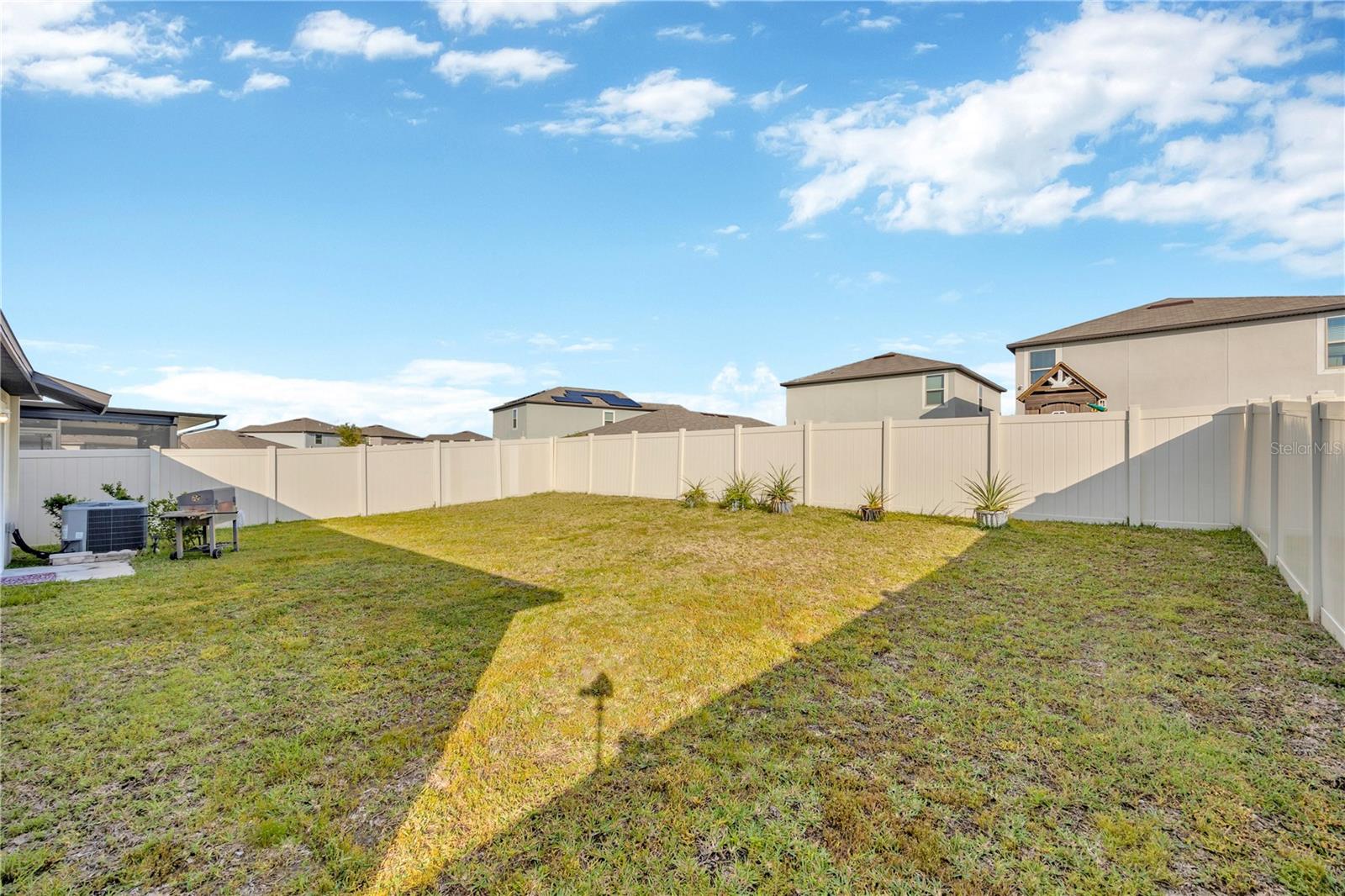 9433 CHANNING HILL DR, SUN CITY CENTER, FL, 33573