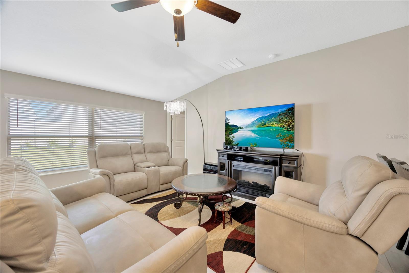 9433 CHANNING HILL DR, SUN CITY CENTER, FL, 33573