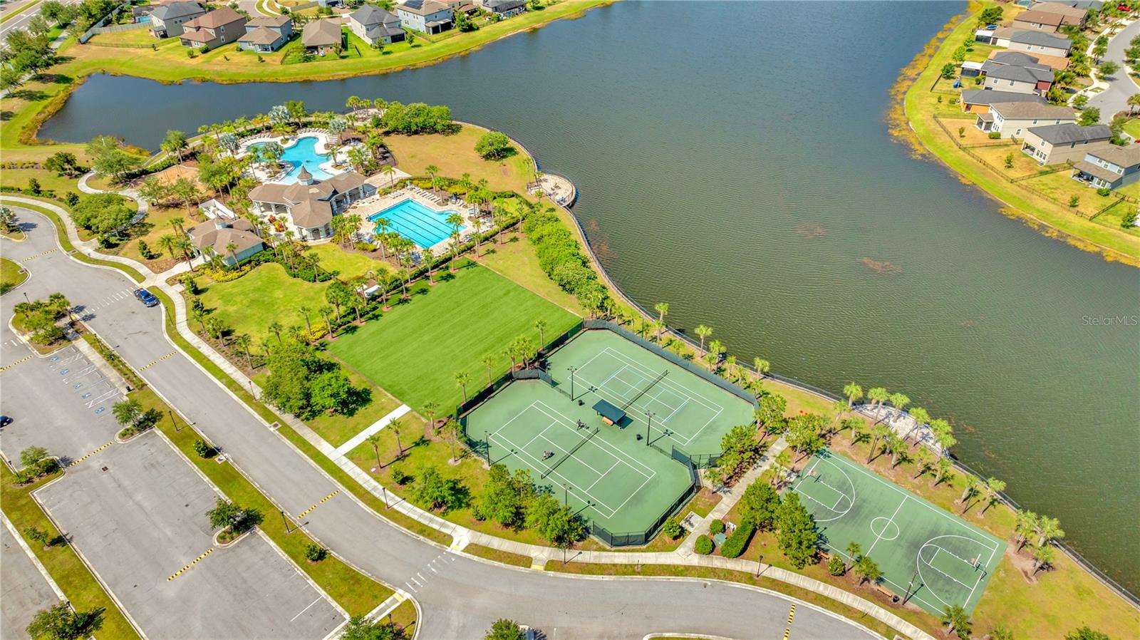 9433 CHANNING HILL DR, SUN CITY CENTER, FL, 33573