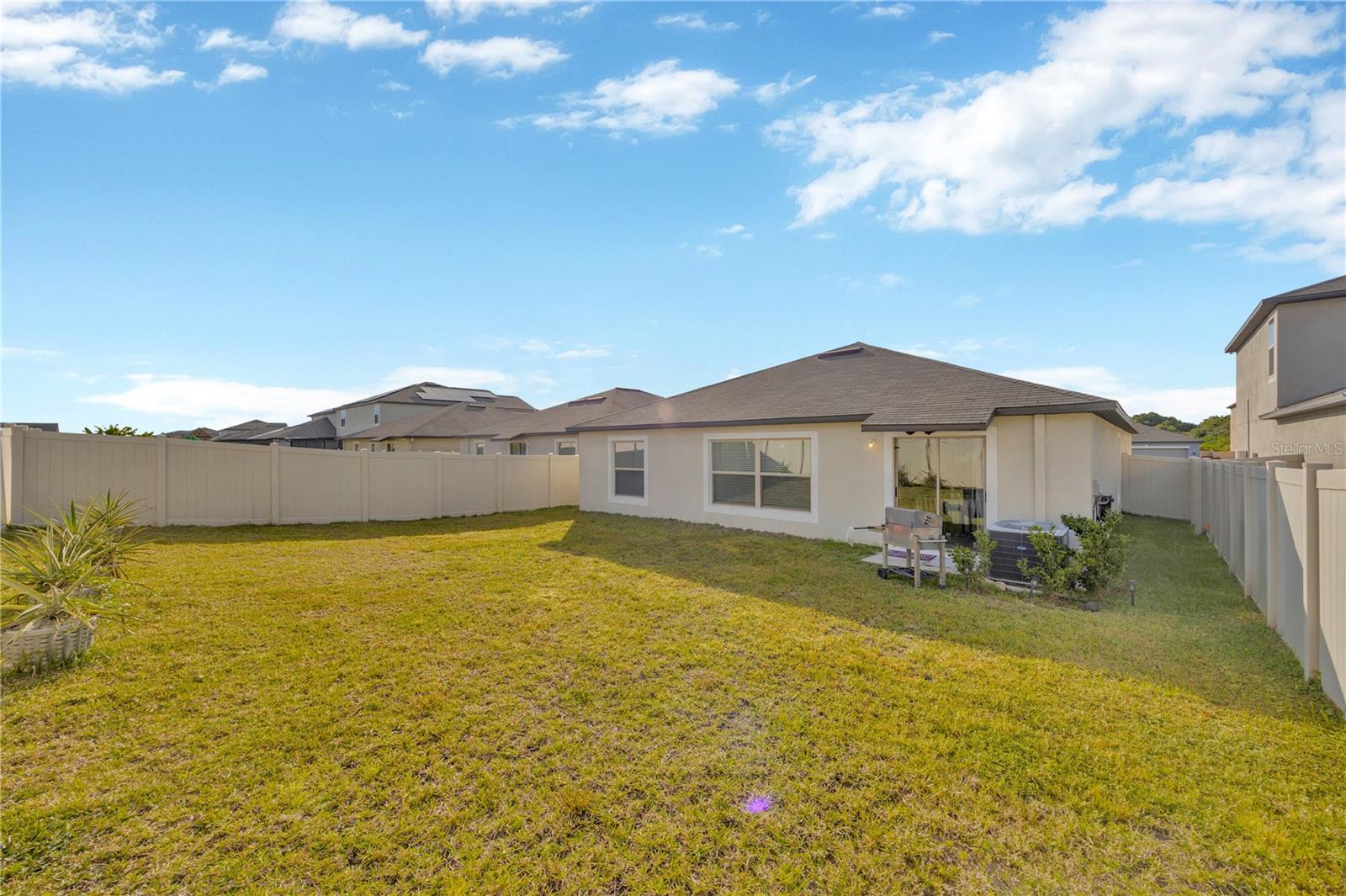 9433 CHANNING HILL DR, SUN CITY CENTER, FL, 33573