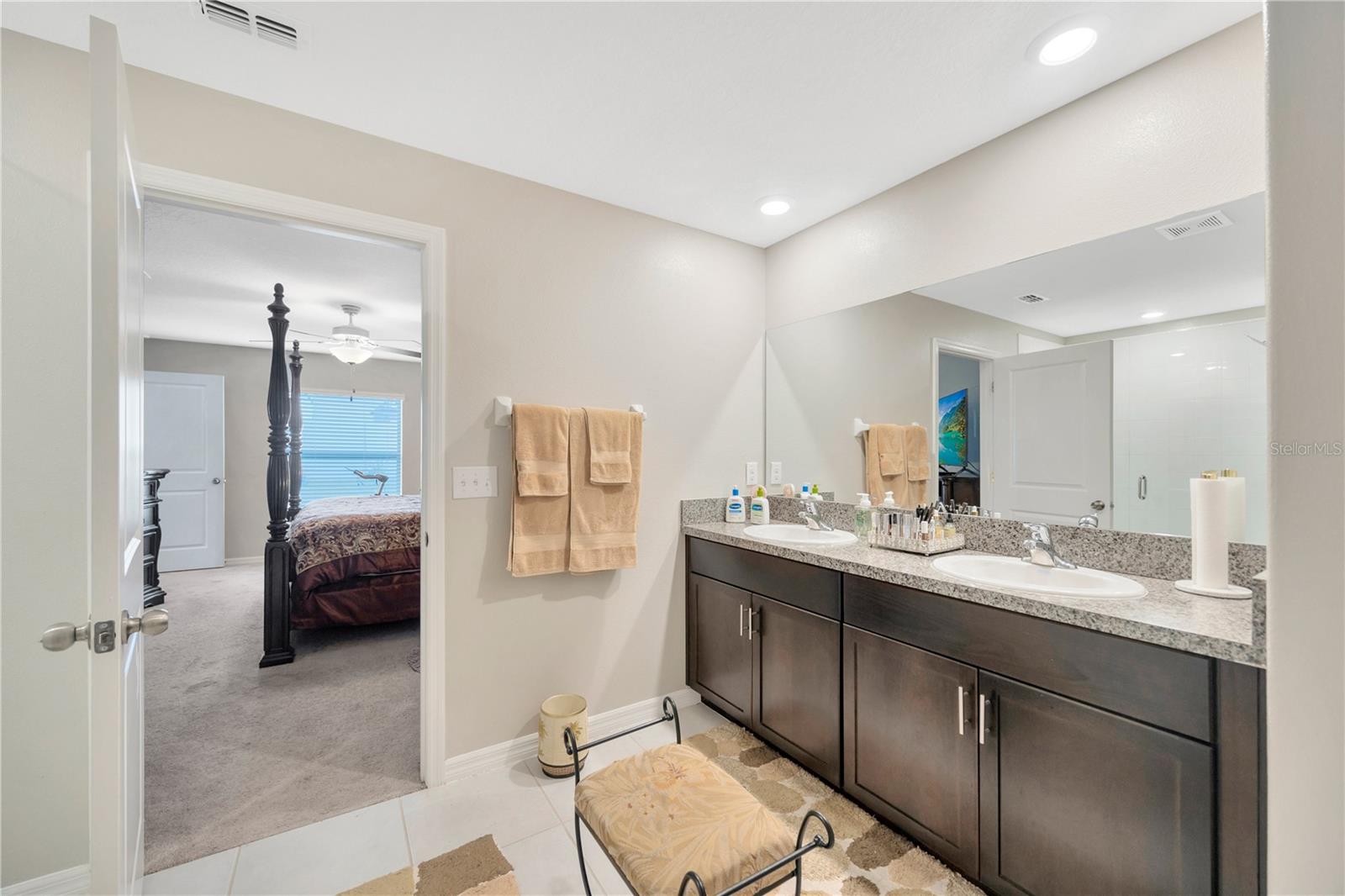 9433 CHANNING HILL DR, SUN CITY CENTER, FL, 33573