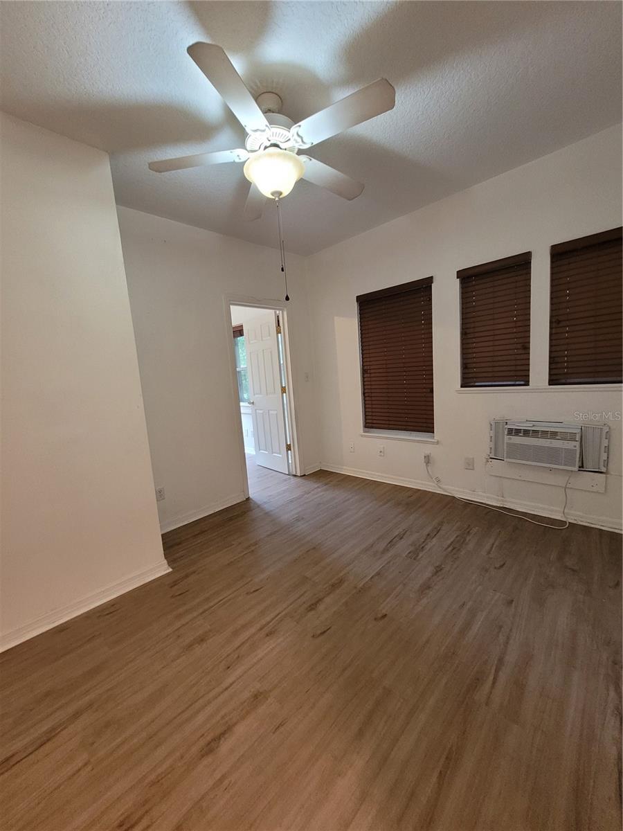 410 E LIVINGSTON ST #3, ORLANDO, FL, 32803