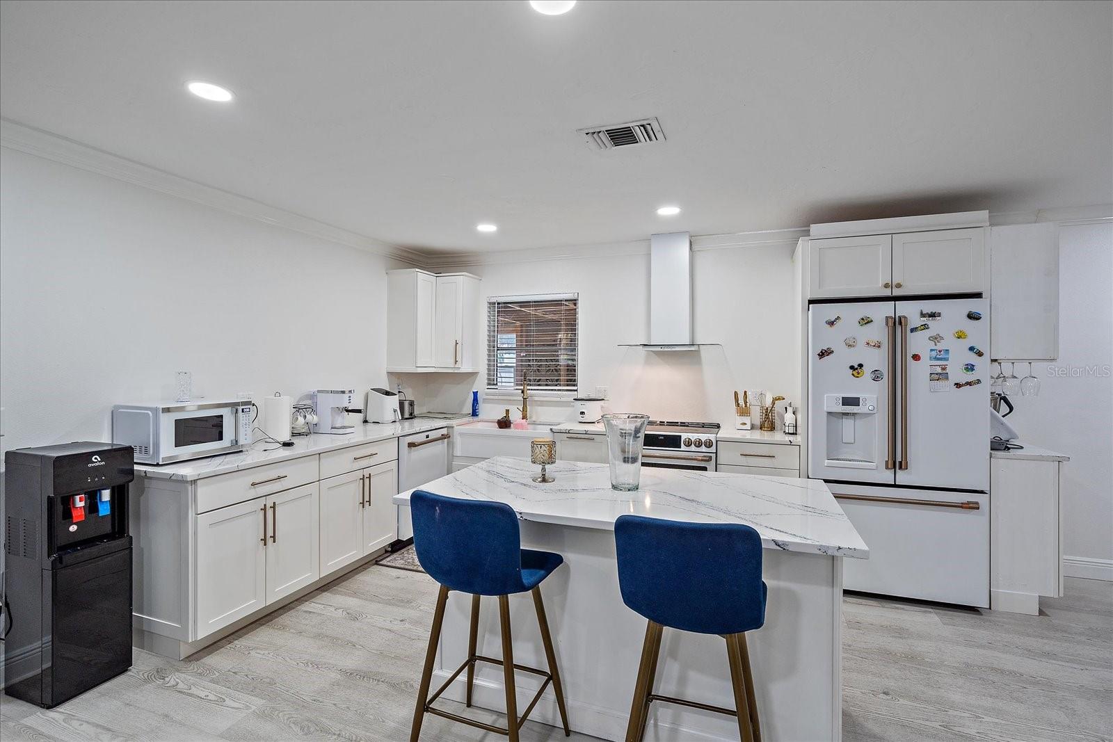 3607 22ND AVE W, BRADENTON, FL, 34205