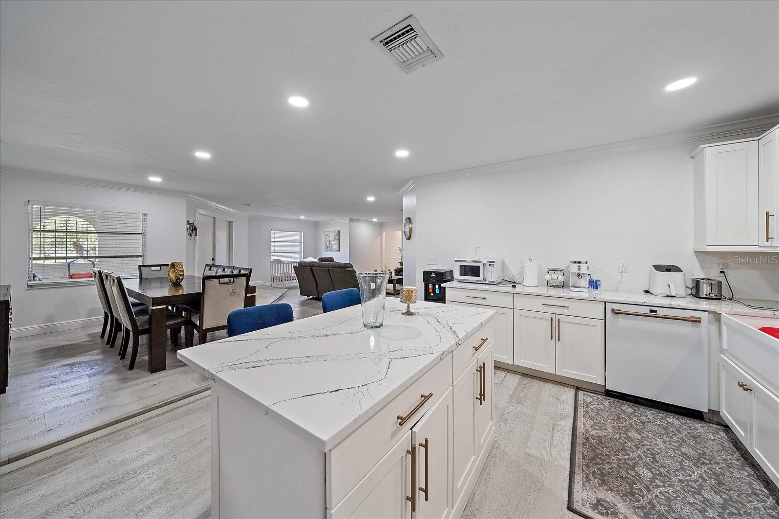 3607 22ND AVE W, BRADENTON, FL, 34205