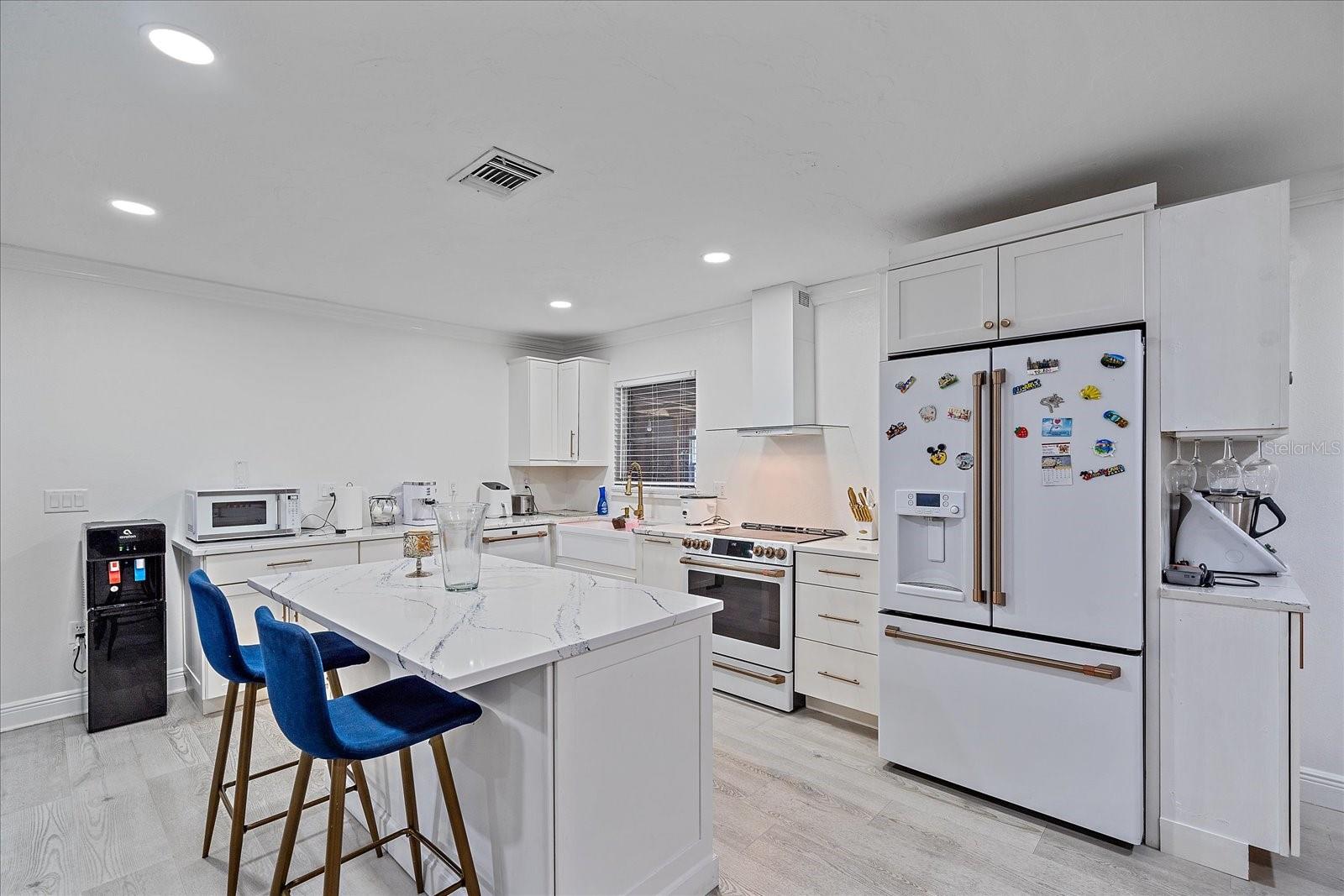 3607 22ND AVE W, BRADENTON, FL, 34205