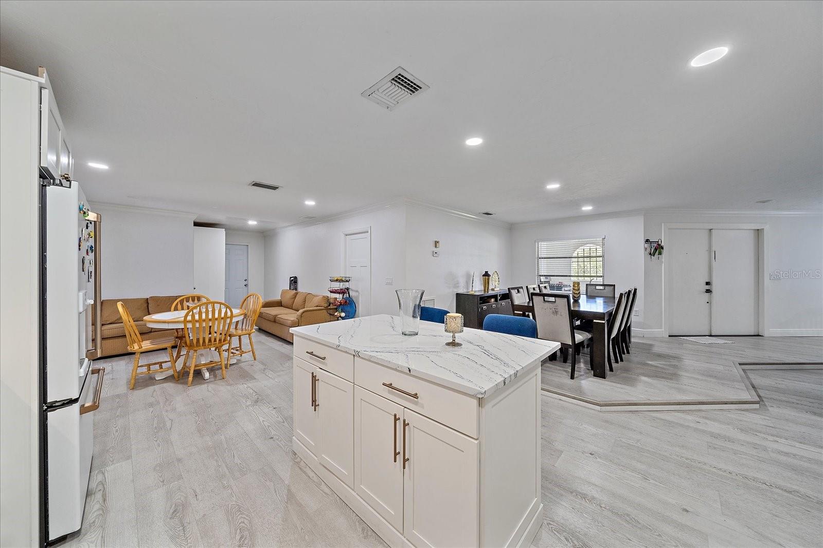 3607 22ND AVE W, BRADENTON, FL, 34205