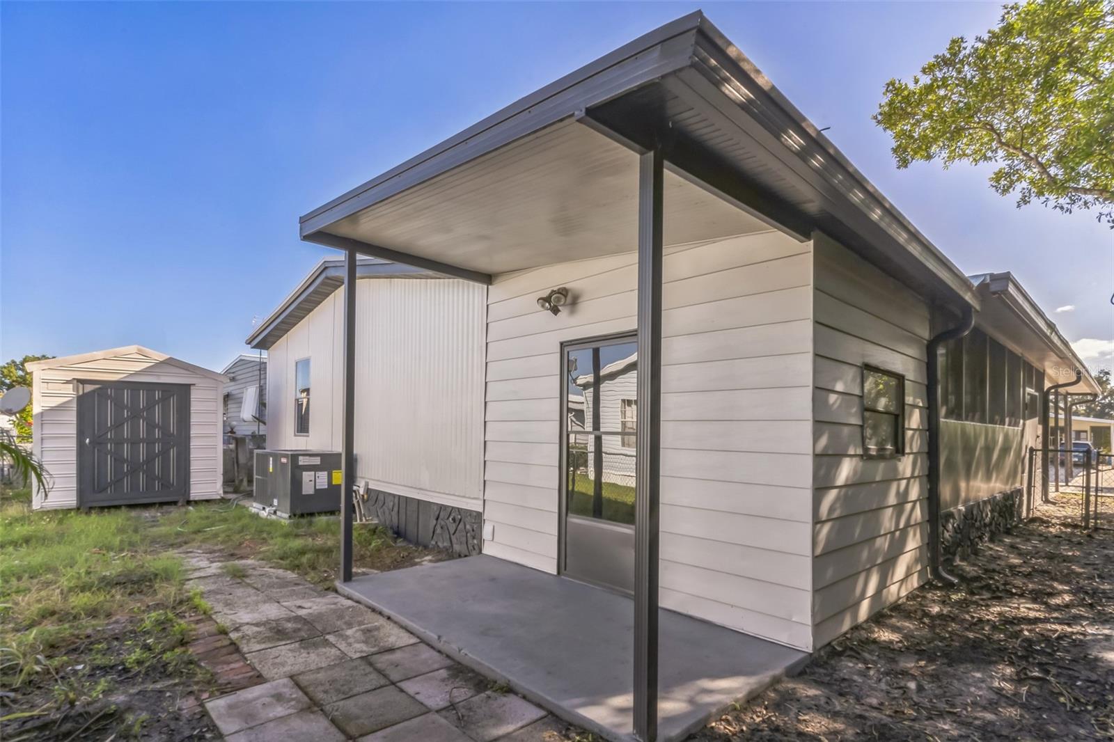 126 MAPLE DR, DEBARY, FL, 32713