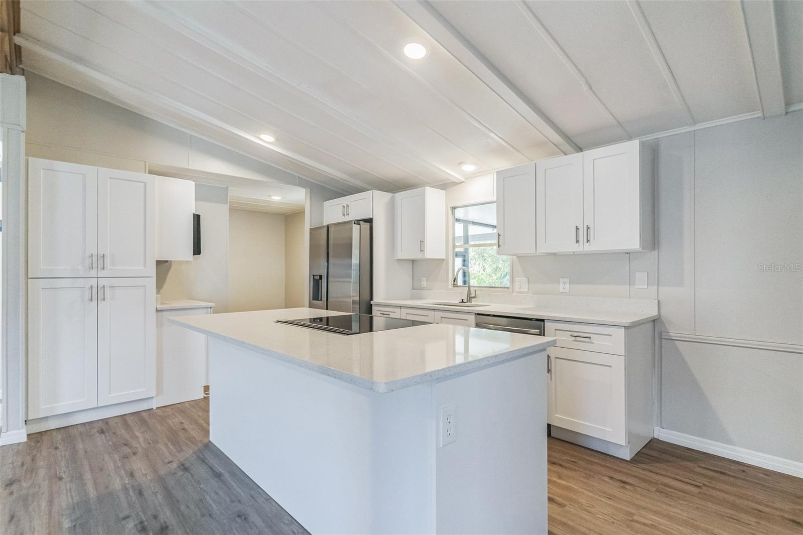 126 MAPLE DR, DEBARY, FL, 32713