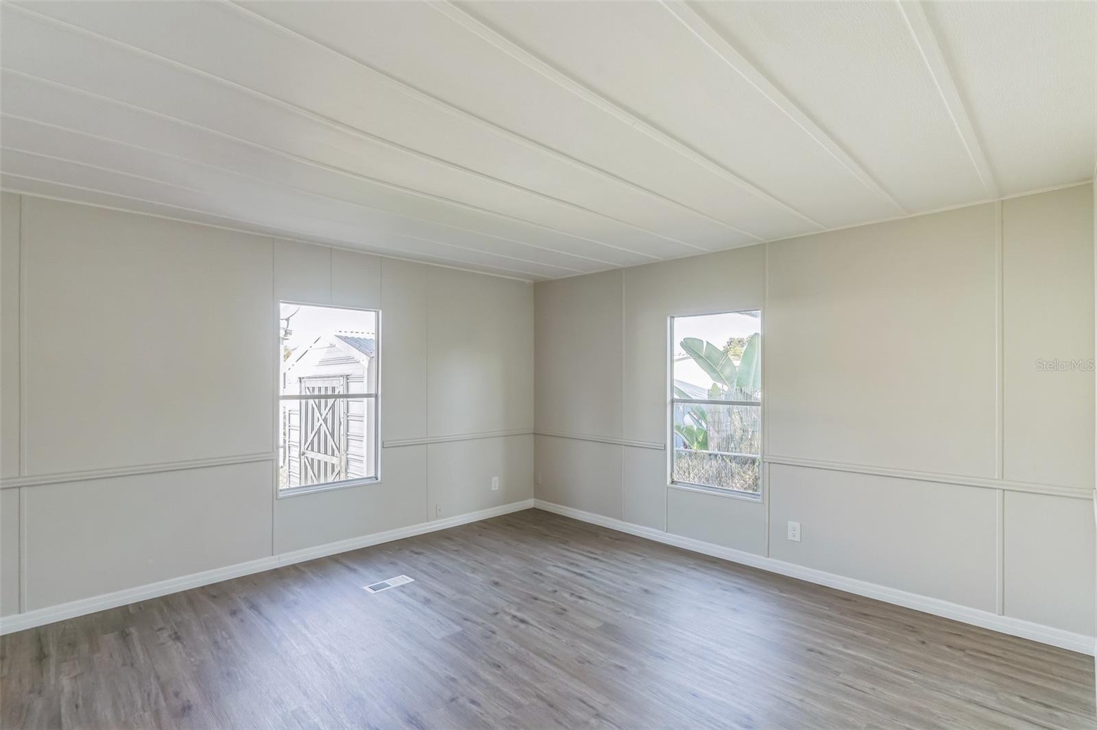 126 MAPLE DR, DEBARY, FL, 32713