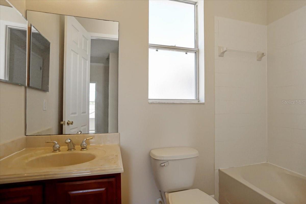 3757 EAGLE ISLE CIR, KISSIMMEE, FL, 34746