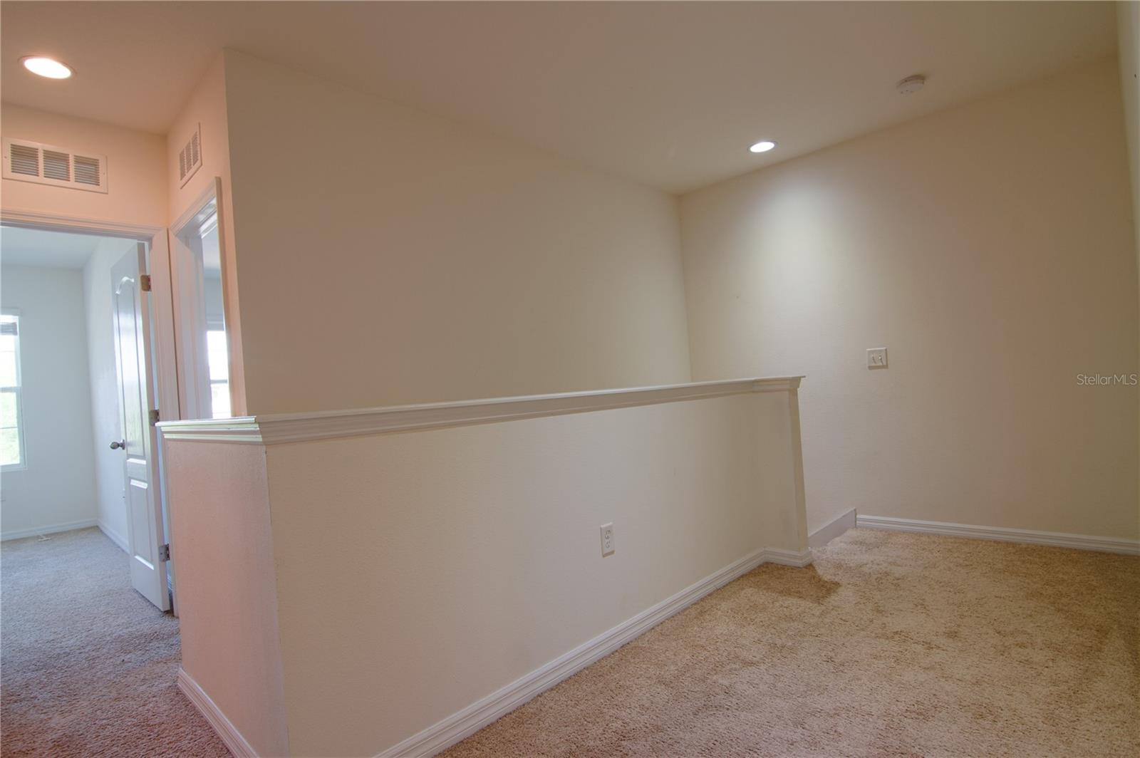 3820 SILVERLAKE WAY, WESLEY CHAPEL, FL, 33544