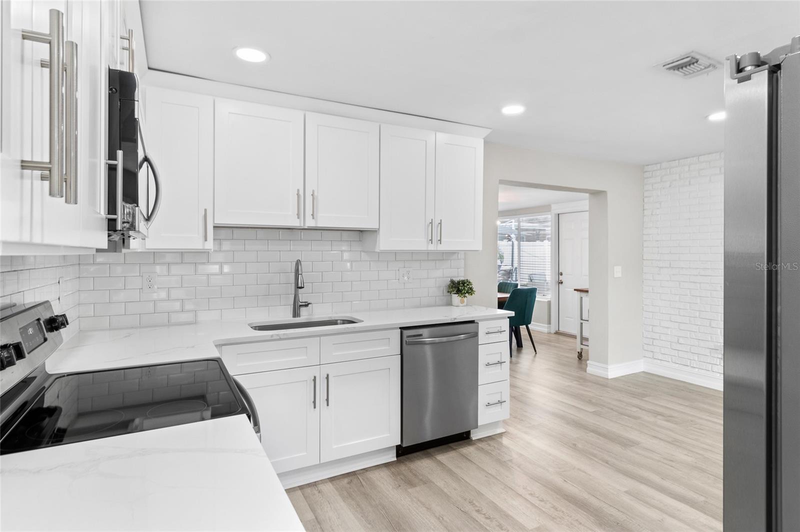 1464 S EVERGREEN AVE, CLEARWATER, FL, 33756